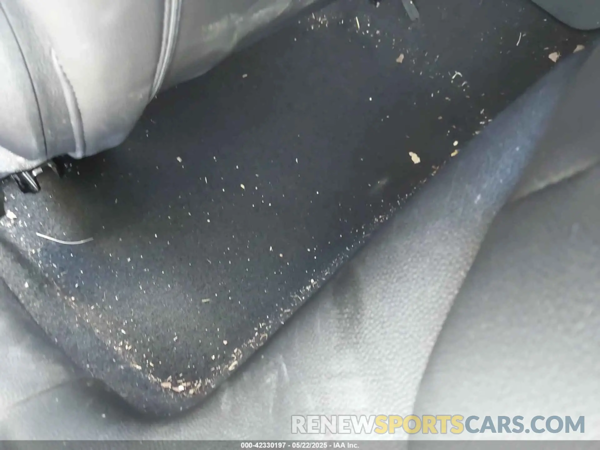 6 Photograph of a damaged car WMWXU7C09M2P17351 MINI HARDTOP 2021