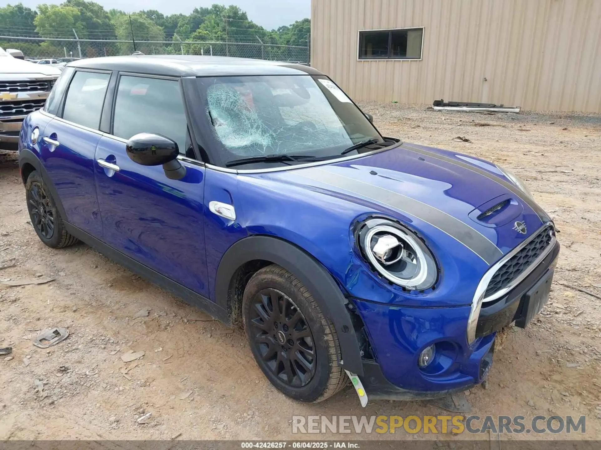 1 Photograph of a damaged car WMWXU9C00M2N60370 MINI HARDTOP 2021