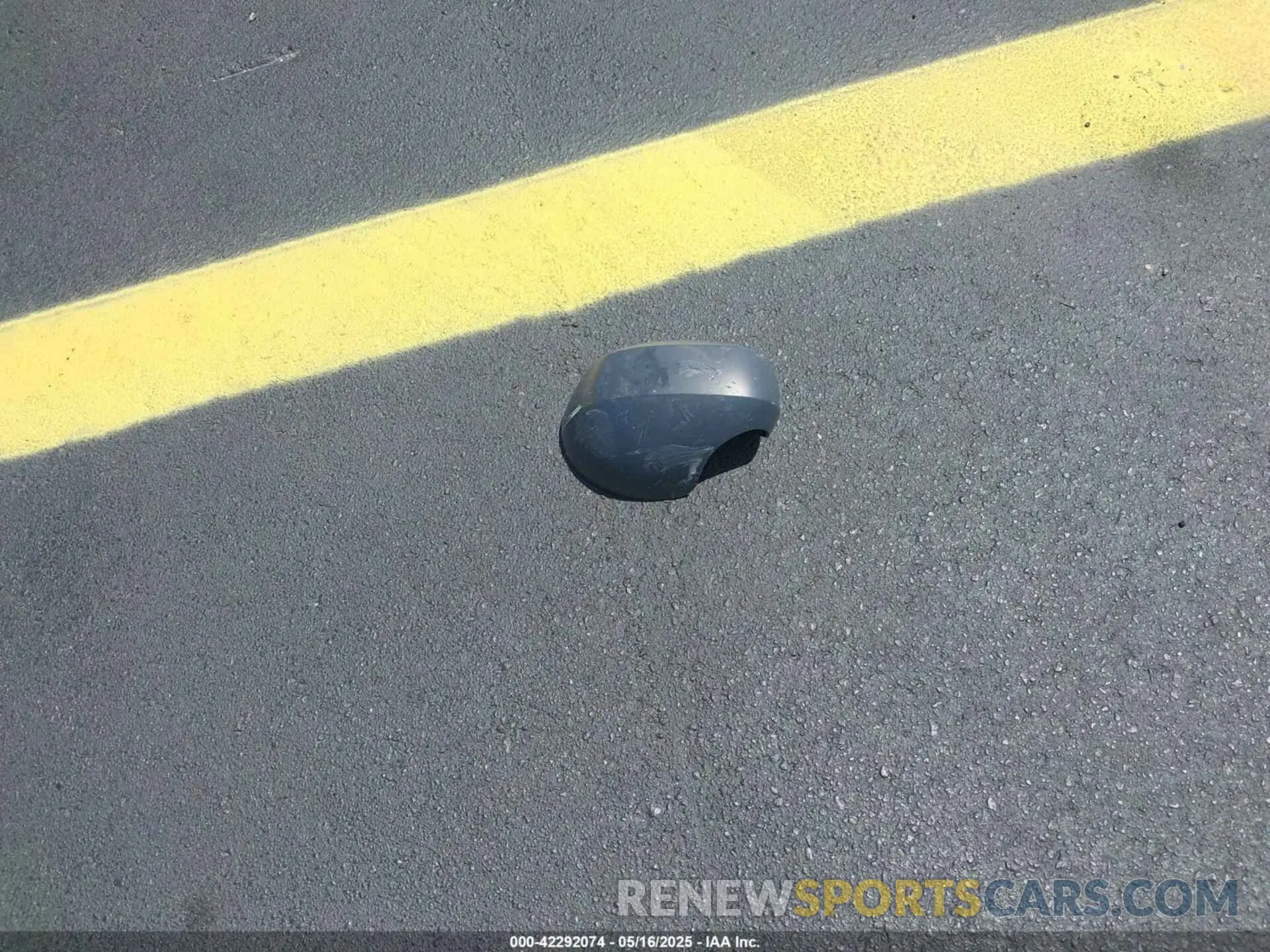 12 Photograph of a damaged car WMW53DH0XN2R63568 MINI HARDTOP 2022