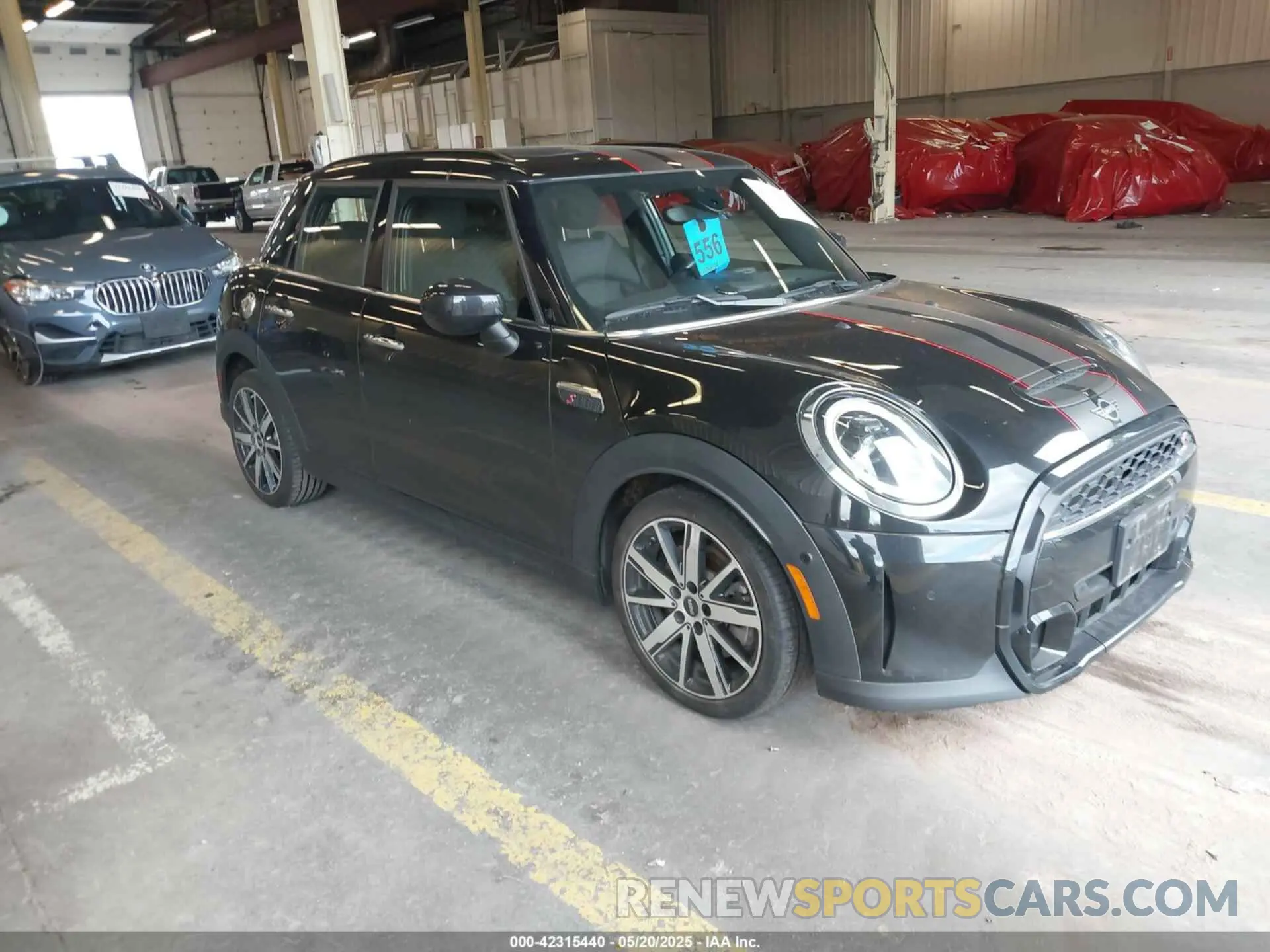 1 Photograph of a damaged car WMW53DK01N2R87864 MINI HARDTOP 2022