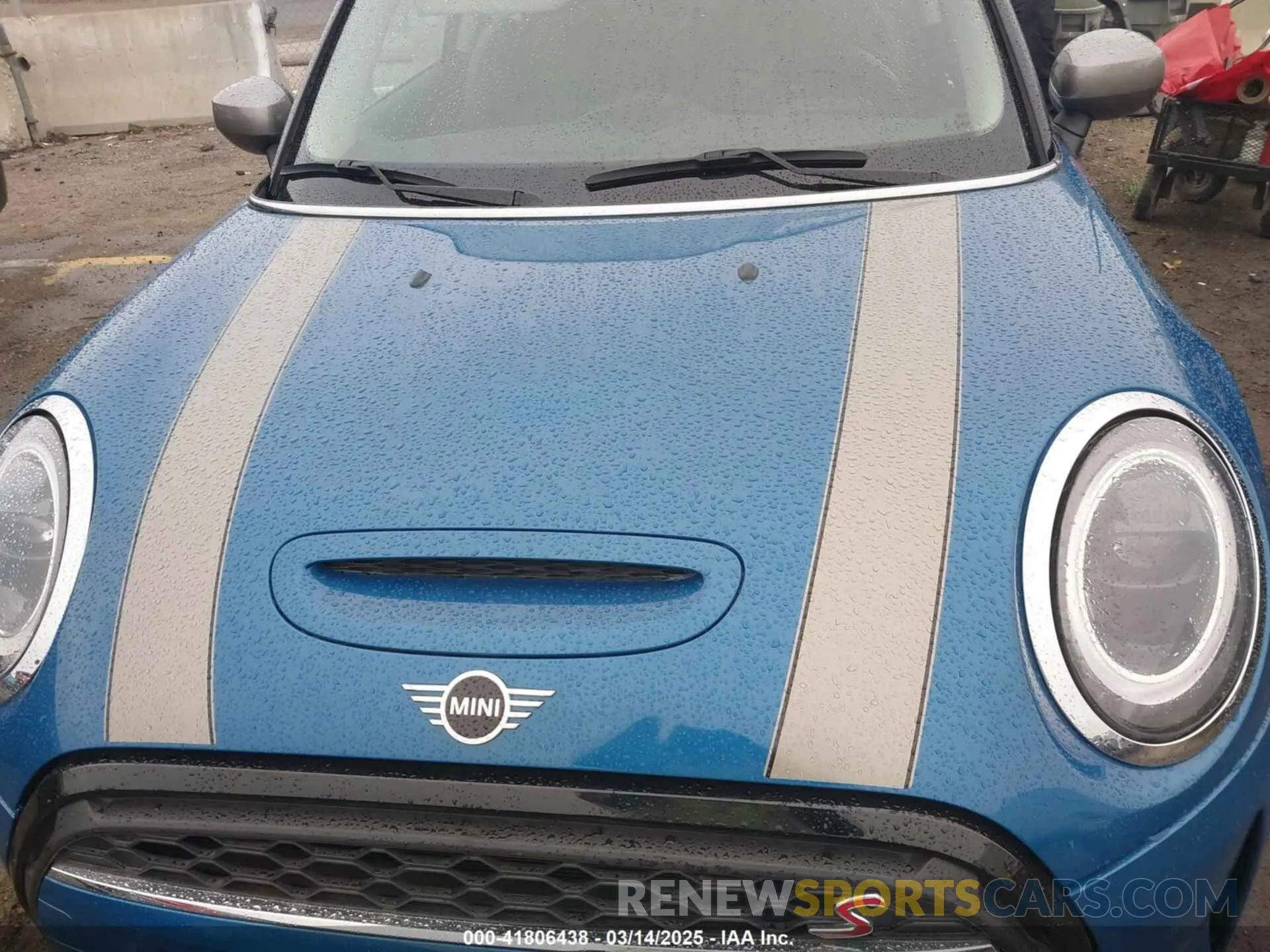 6 Photograph of a damaged car WMW53DH00P2S86792 MINI HARDTOP 2023