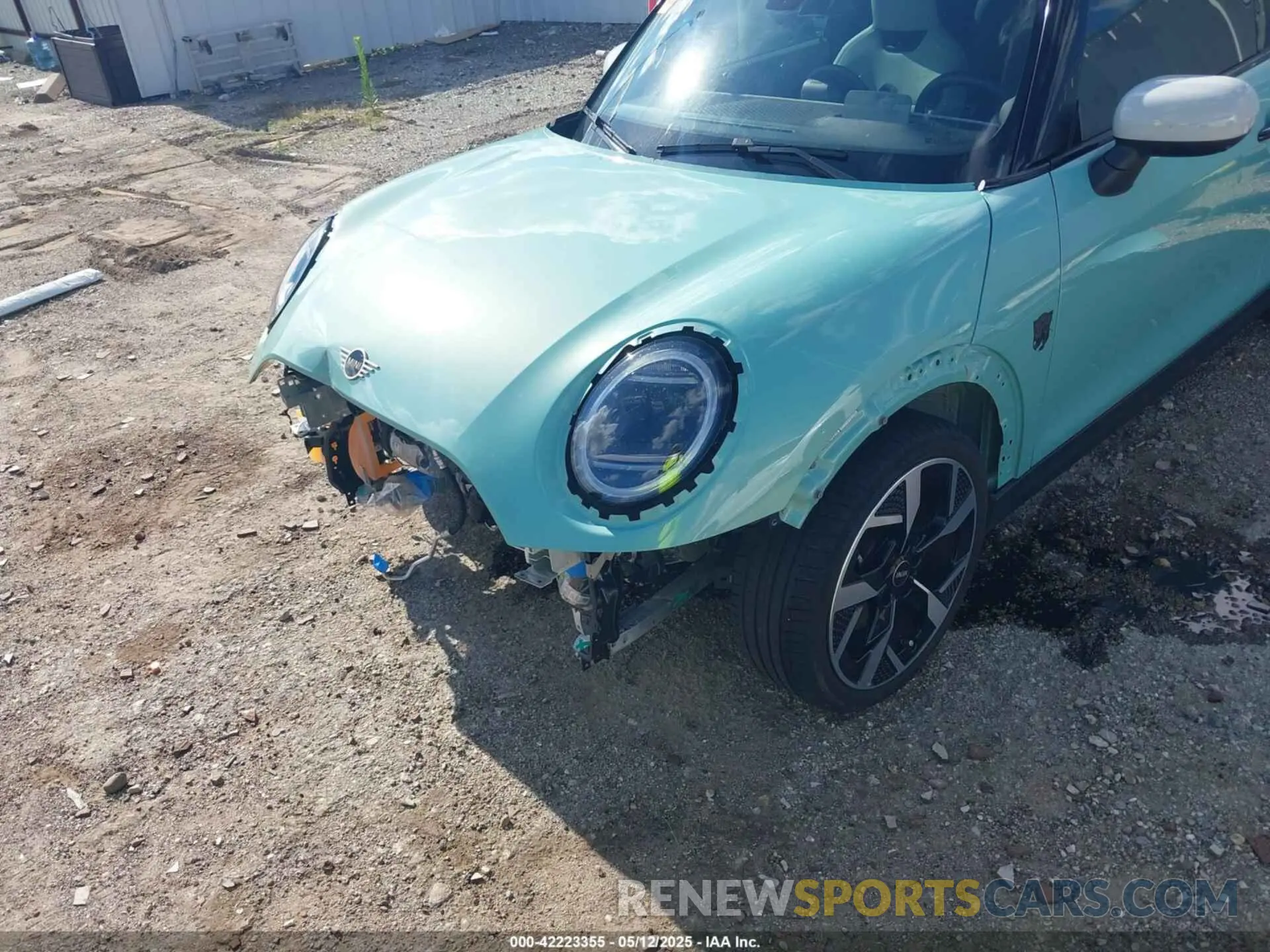 6 Photograph of a damaged car WMW23GD00S2W11766 MINI HARDTOP 2025
