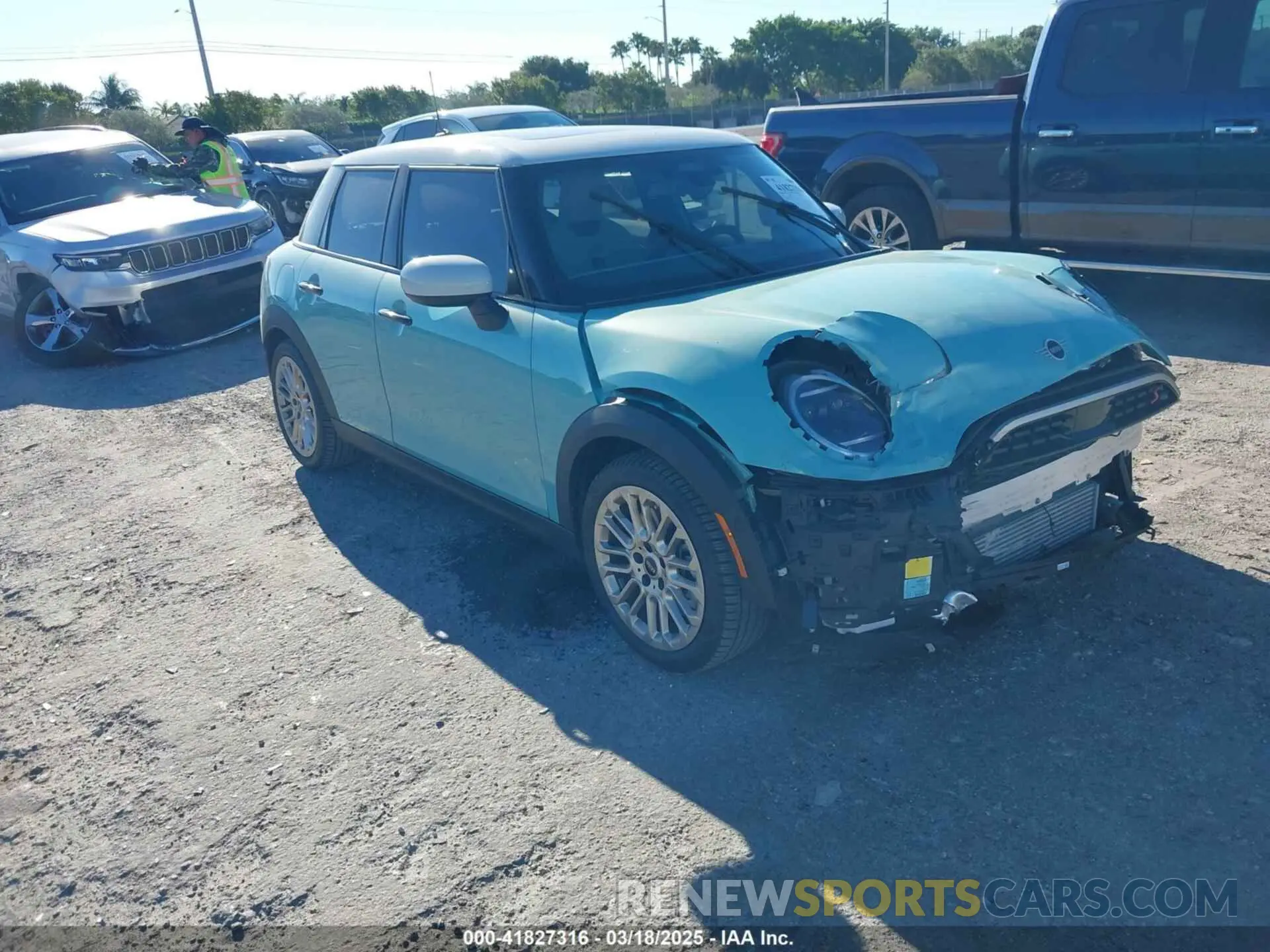 1 Photograph of a damaged car WMW53GD02S2W35855 MINI HARDTOP 2025