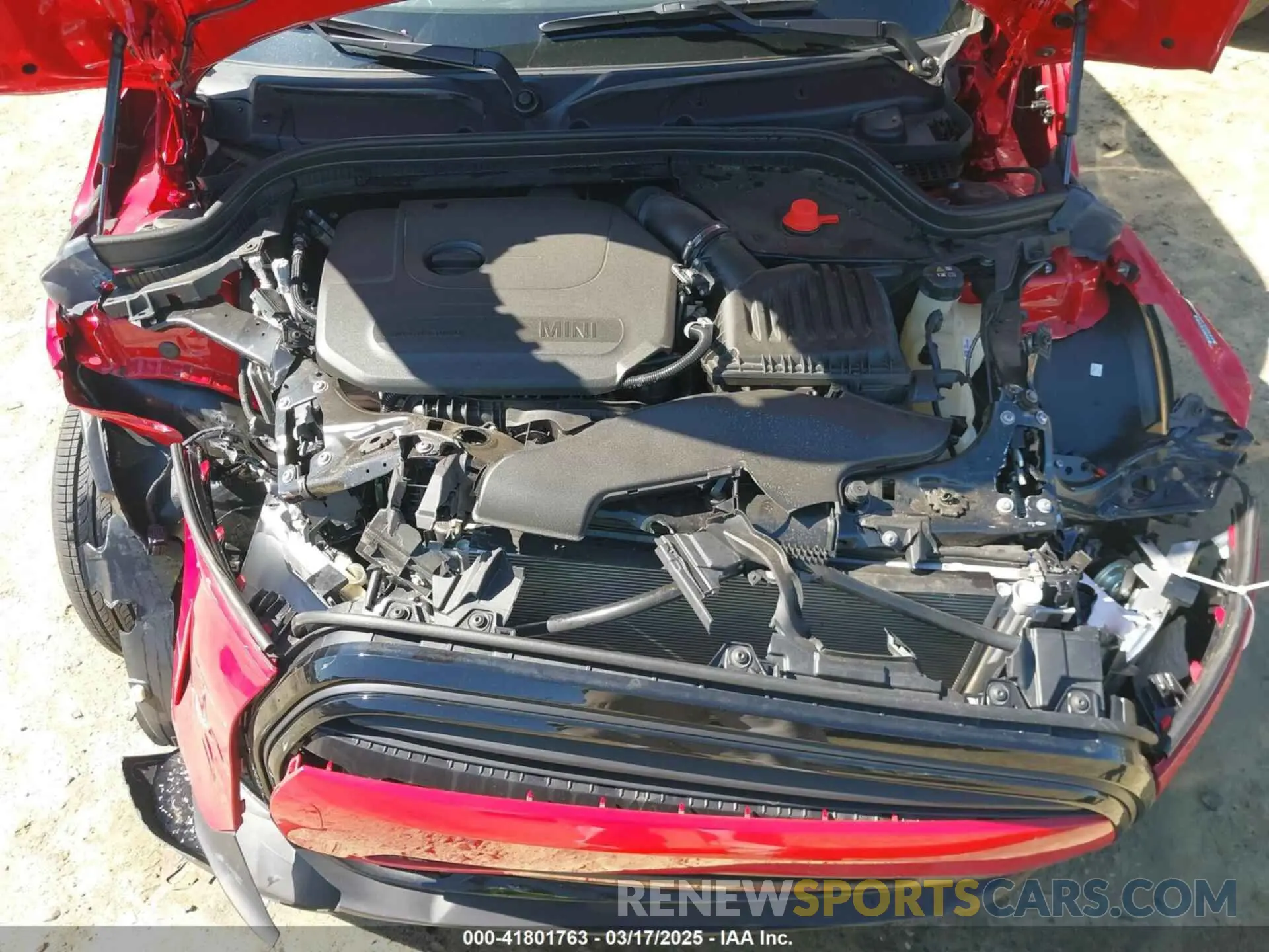 10 Photograph of a damaged car WMW33DK00R2V40133 MINI HARDTOP 4 DOOR 2024