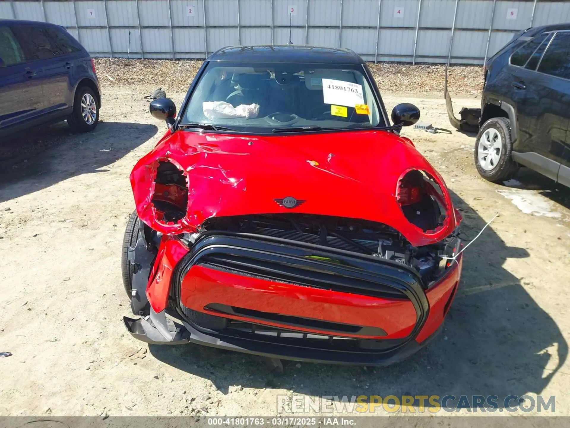 13 Photograph of a damaged car WMW33DK00R2V40133 MINI HARDTOP 4 DOOR 2024