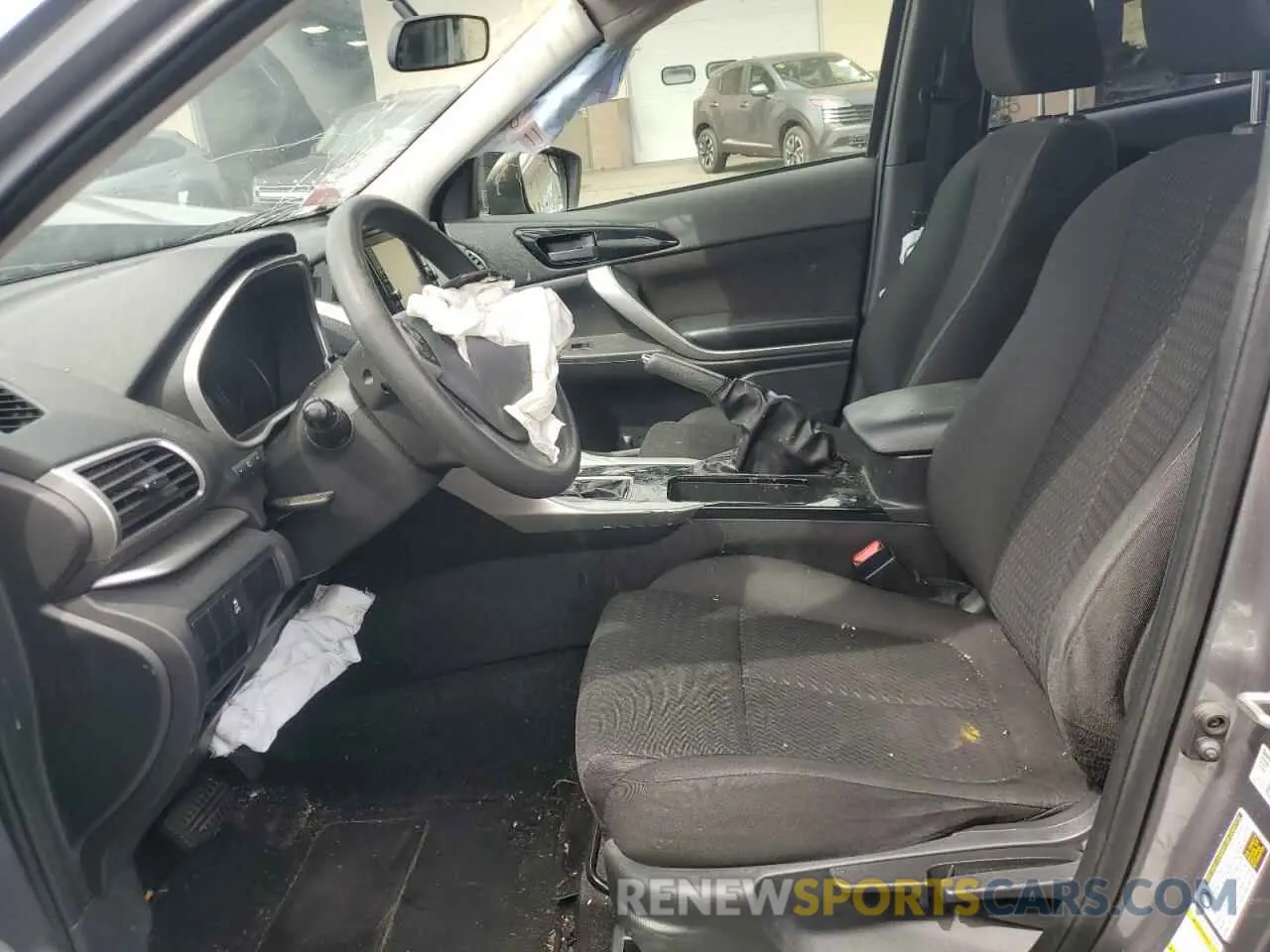 7 Photograph of a damaged car JA4AS3AA3LZ033964 MITSUBISHI ECLIPSE 2020