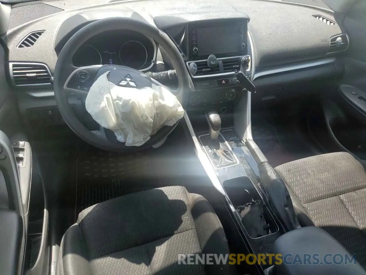 8 Photograph of a damaged car JA4AS3AA6LZ036325 MITSUBISHI ECLIPSE 2020