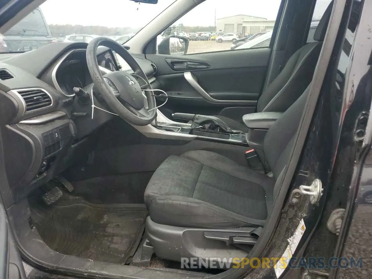7 Photograph of a damaged car JA4AS3AA8LZ023592 MITSUBISHI ECLIPSE 2020