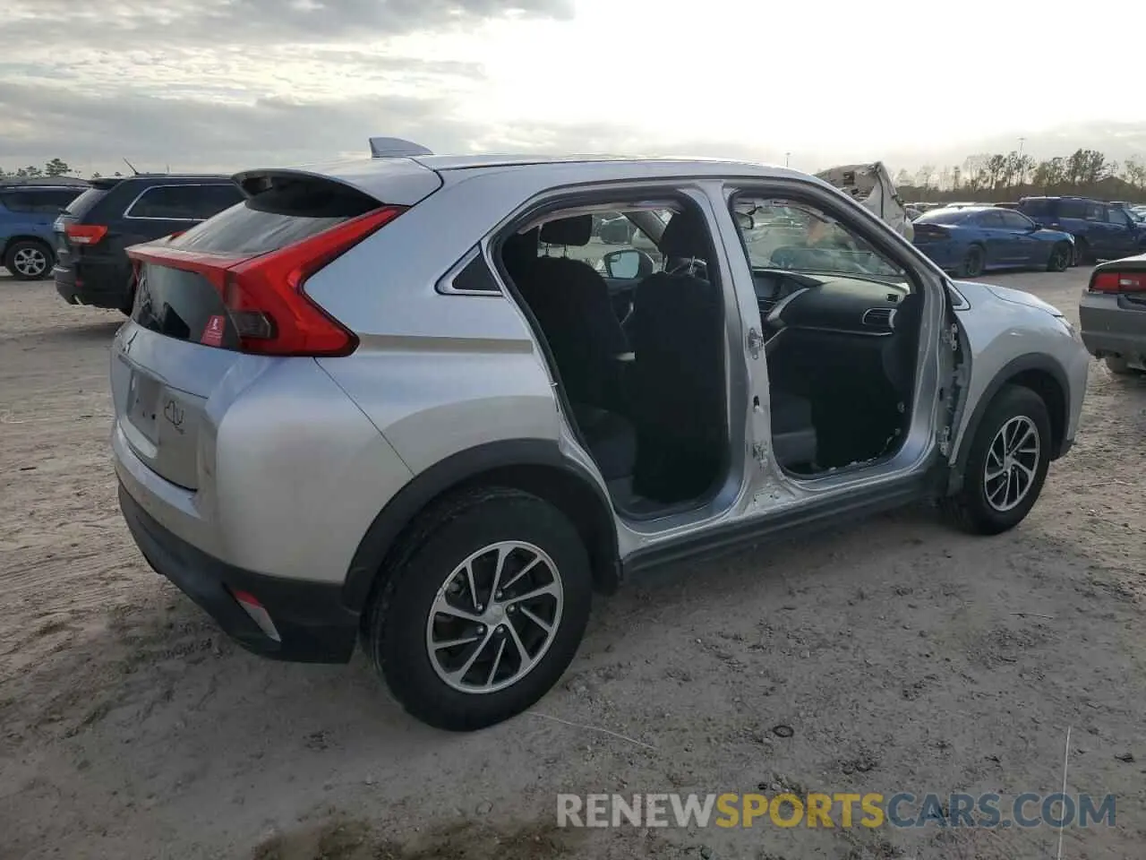 3 Photograph of a damaged car JA4AS3AA9LZ008941 MITSUBISHI ECLIPSE 2020
