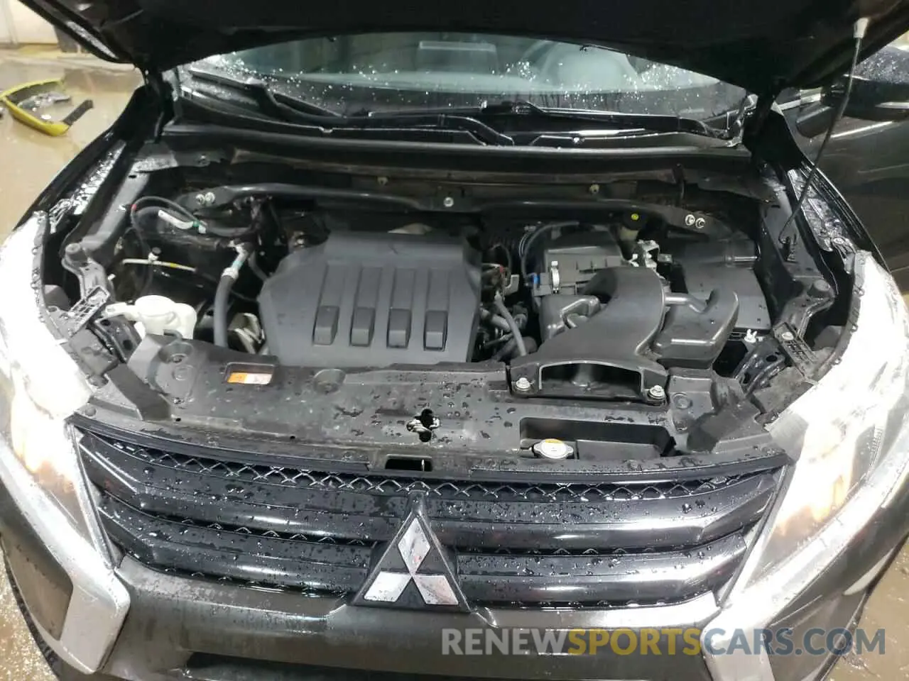 11 Photograph of a damaged car JA4AS4AA8LZ037689 MITSUBISHI ECLIPSE 2020