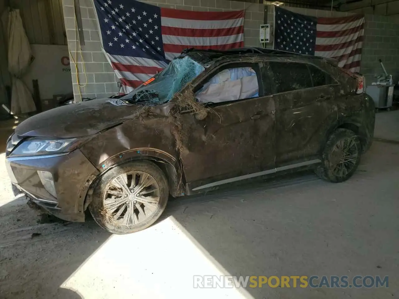 1 Photograph of a damaged car JA4AS5AA0LZ000285 MITSUBISHI ECLIPSE 2020