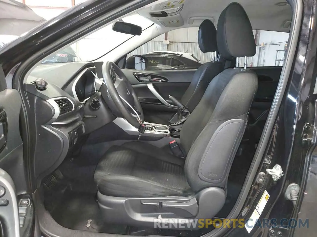 7 Photograph of a damaged car JA4AT4AA1LZ000142 MITSUBISHI ECLIPSE 2020
