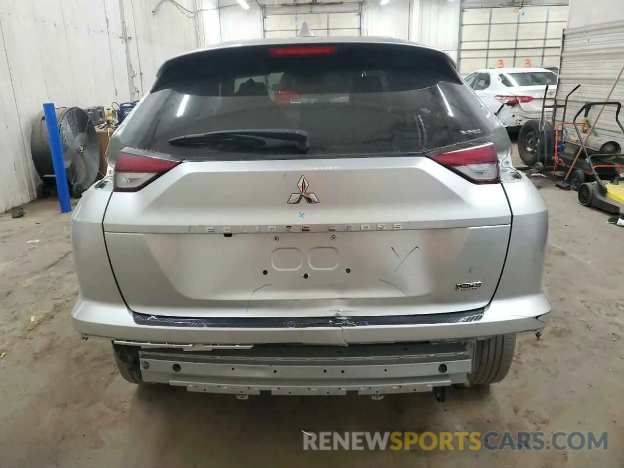6 Photograph of a damaged car JA4ATVAA4NZ055161 MITSUBISHI ECLIPSE 2022