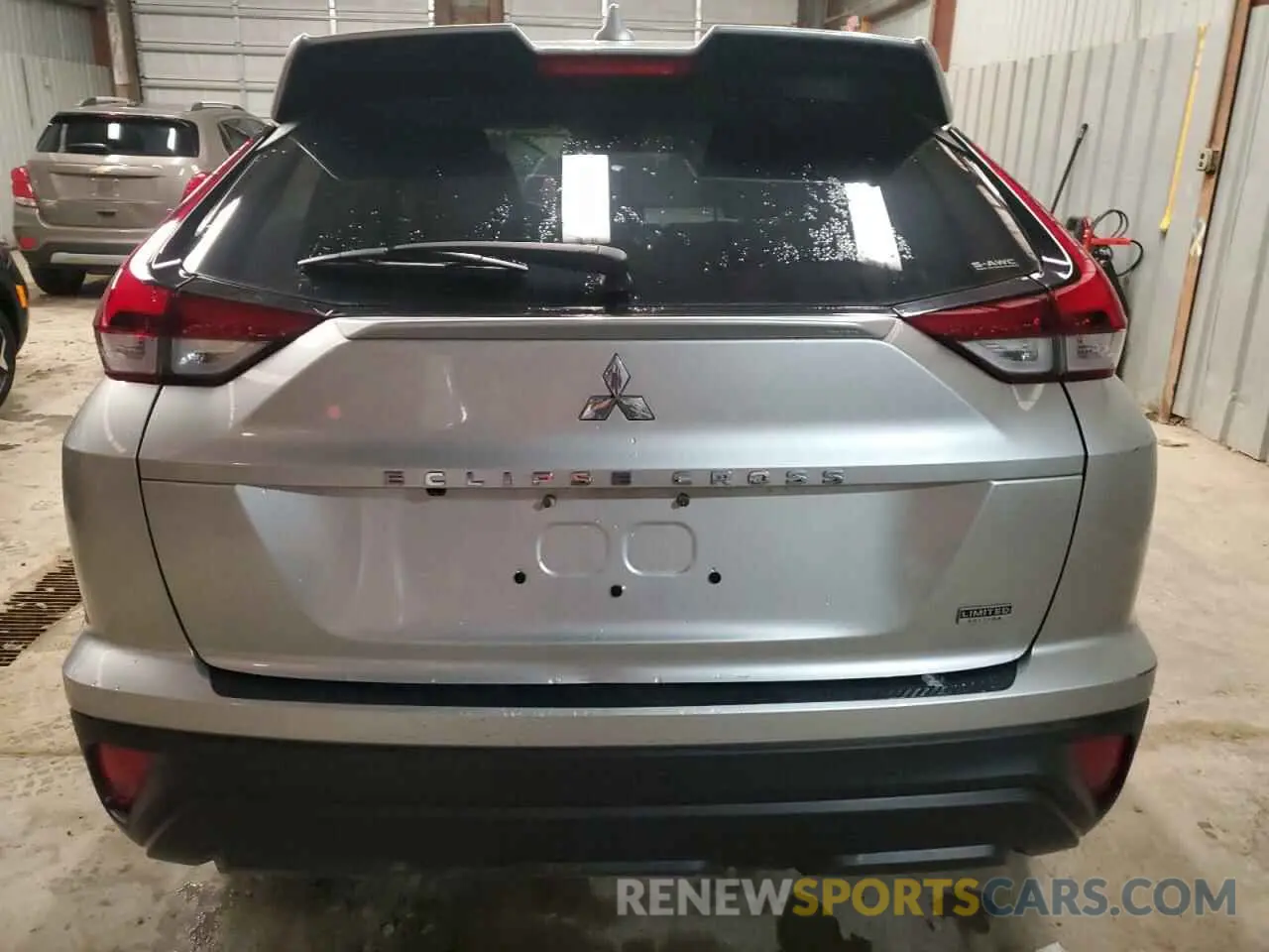6 Photograph of a damaged car JA4ATVAA5NZ051961 MITSUBISHI ECLIPSE 2022