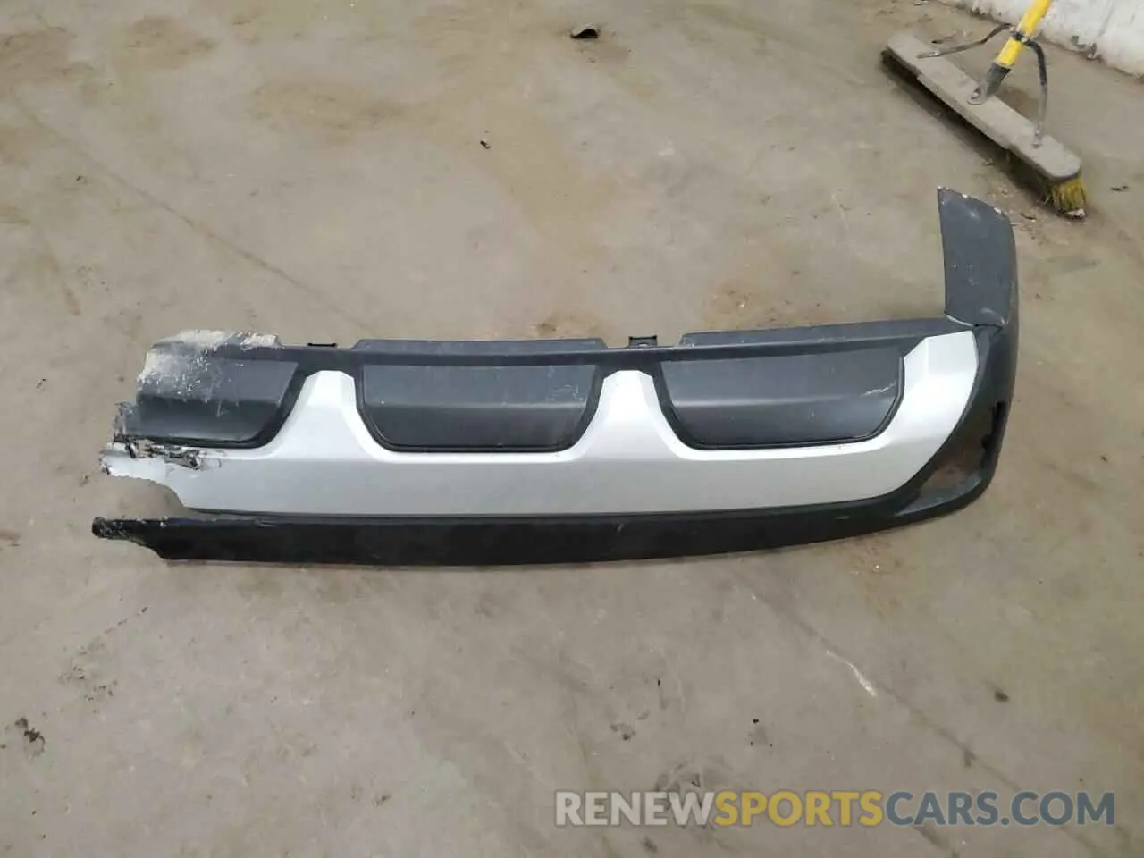 13 Photograph of a damaged car JA4ATWAA0NZ002477 MITSUBISHI ECLIPSE 2022