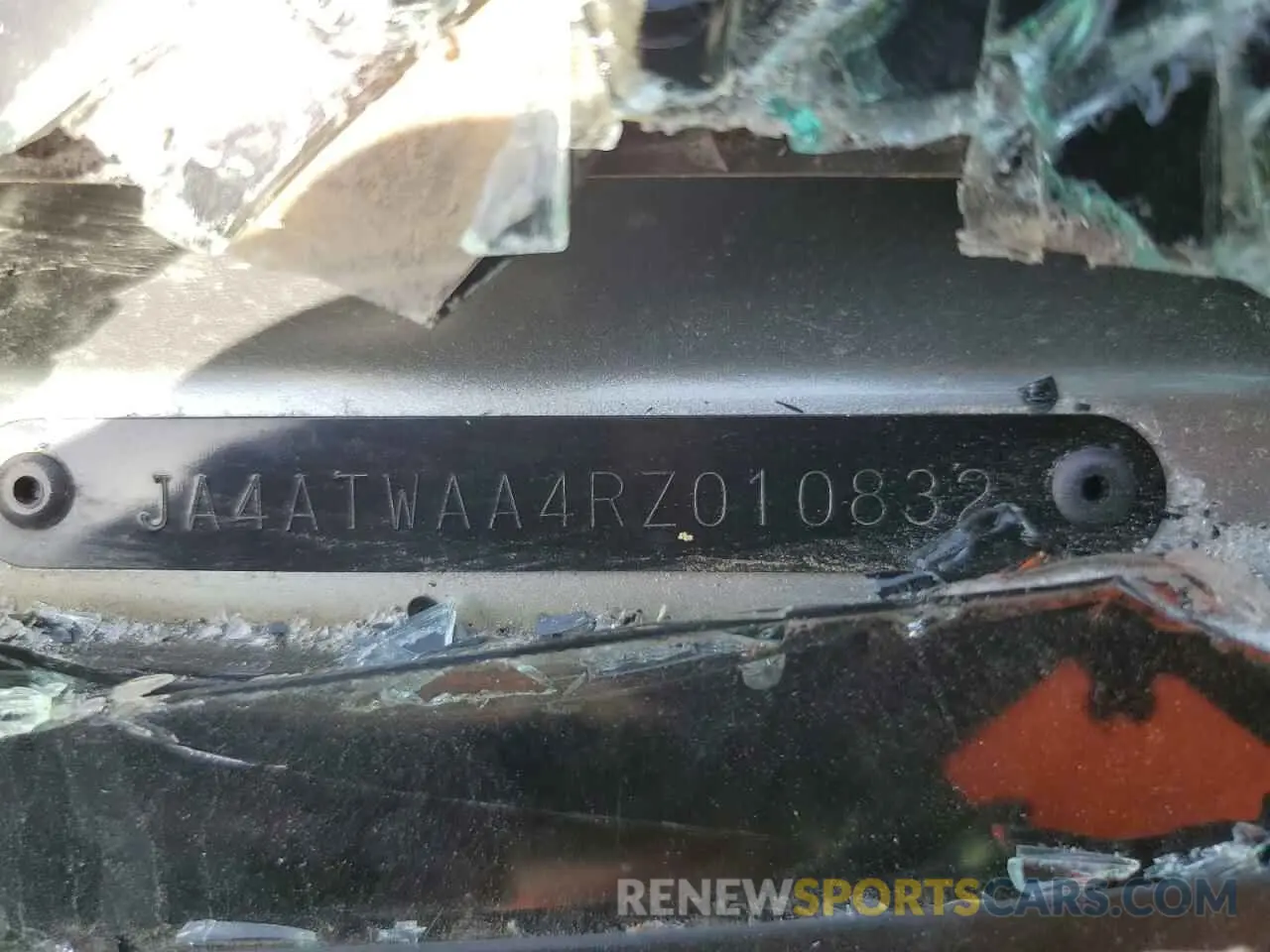14 Photograph of a damaged car JA4ATWAA4RZ010832 MITSUBISHI ECLIPSE 2024