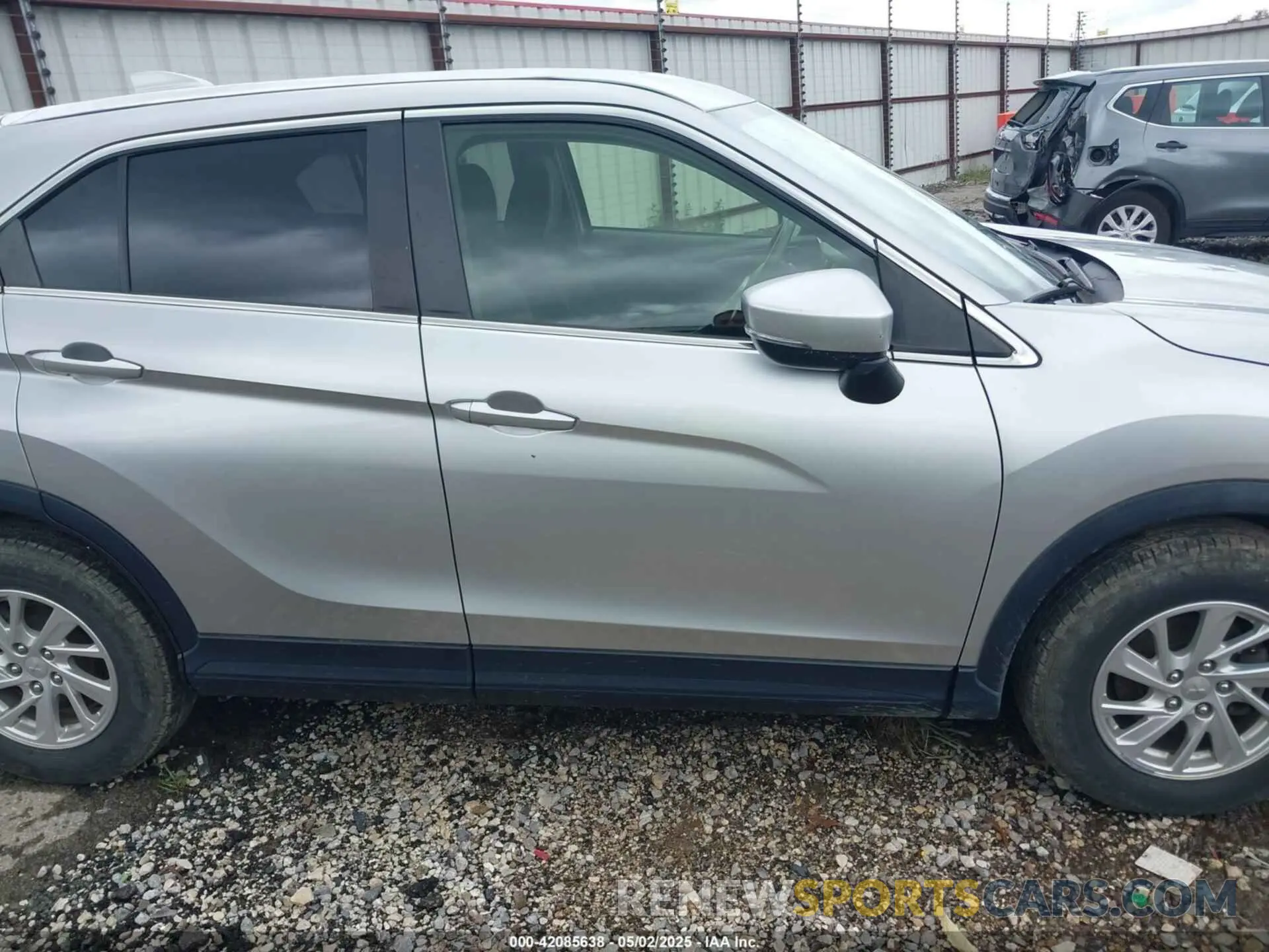 13 Photograph of a damaged car JA4AS3AA0KZ035959 MITSUBISHI ECLIPSE CROSS 2019