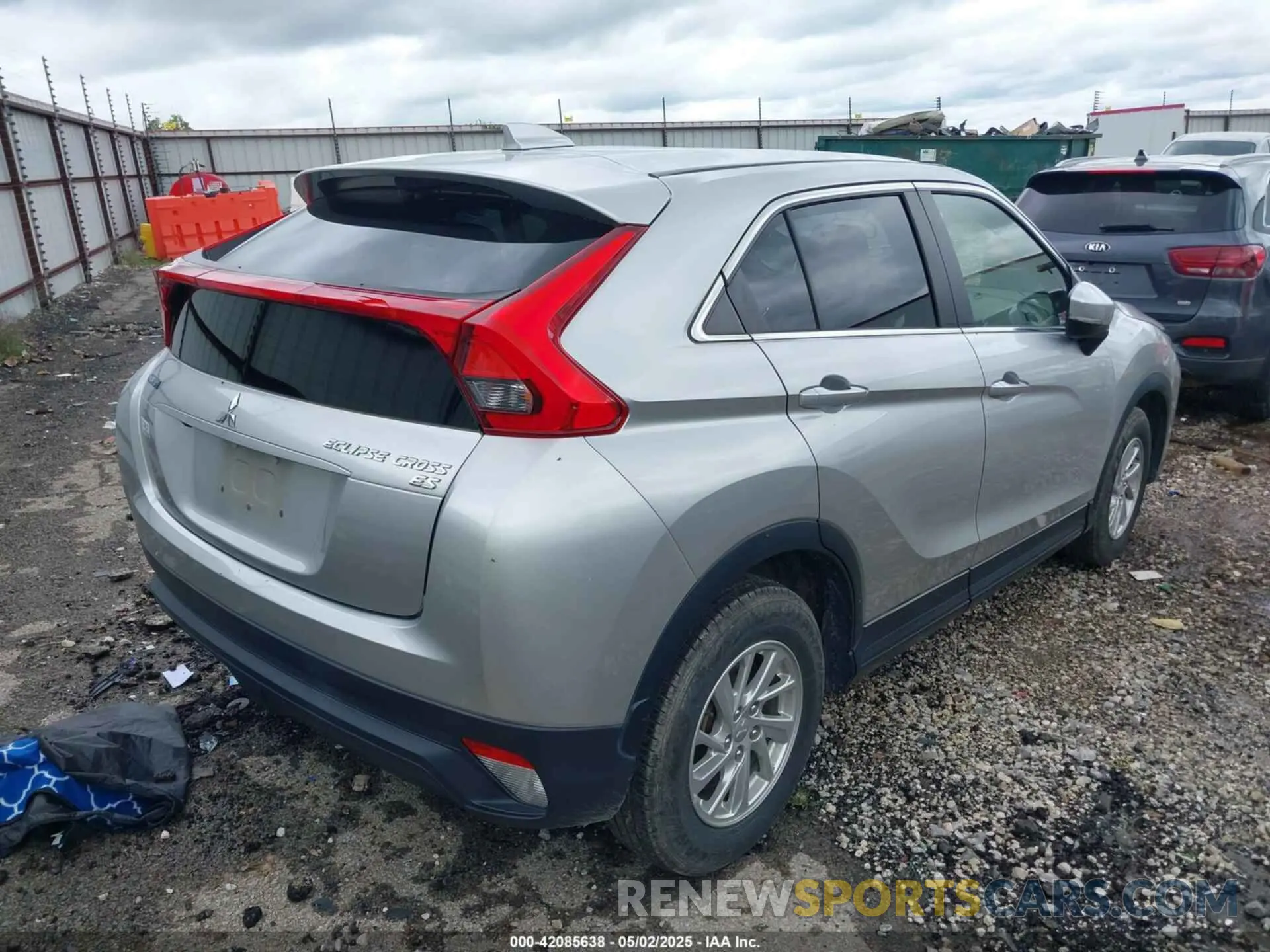 4 Photograph of a damaged car JA4AS3AA0KZ035959 MITSUBISHI ECLIPSE CROSS 2019