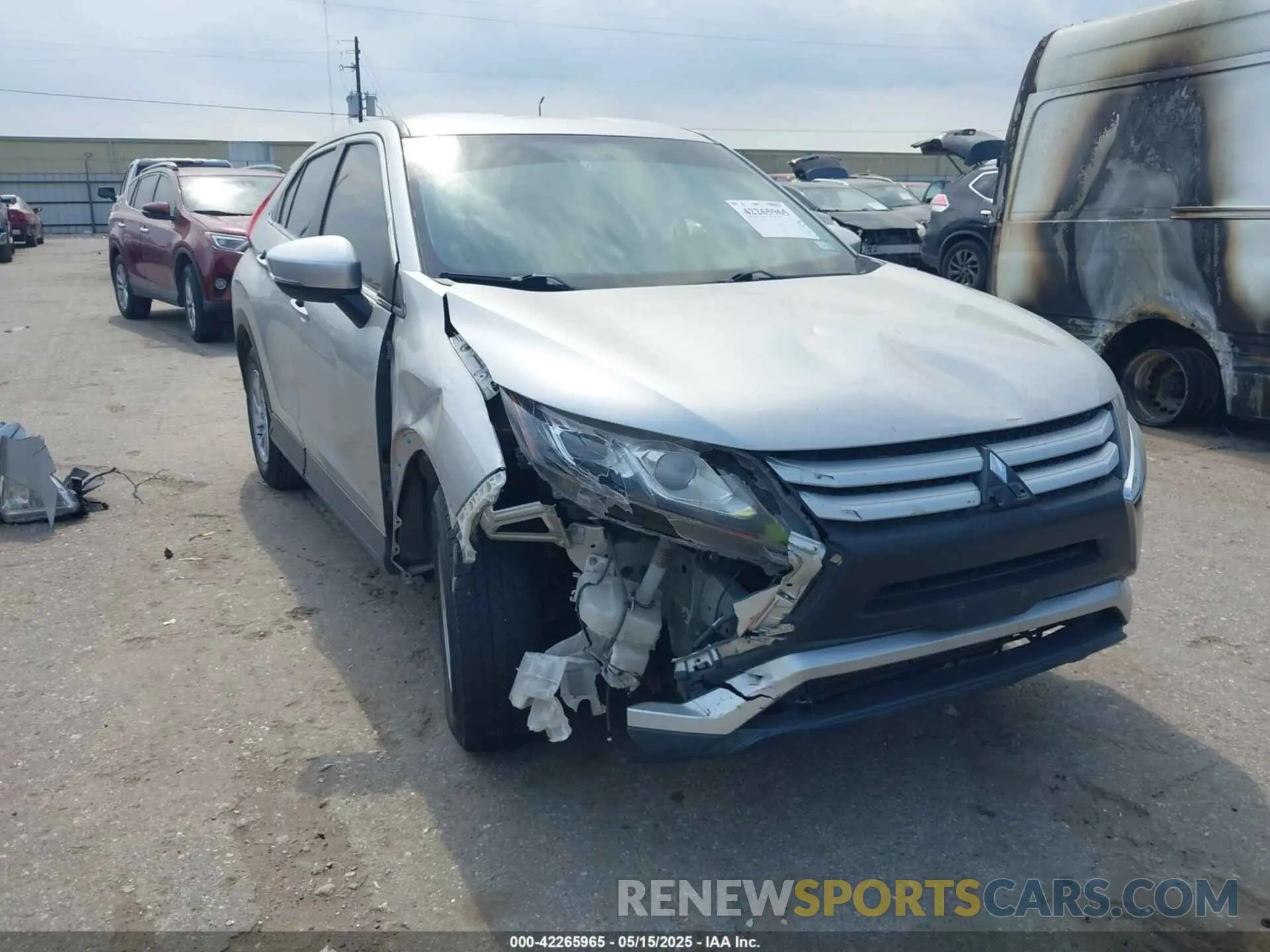 1 Photograph of a damaged car JA4AS3AA1KZ024551 MITSUBISHI ECLIPSE CROSS 2019
