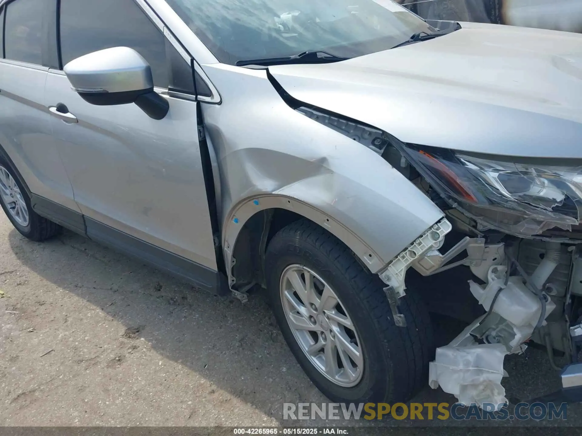 6 Photograph of a damaged car JA4AS3AA1KZ024551 MITSUBISHI ECLIPSE CROSS 2019