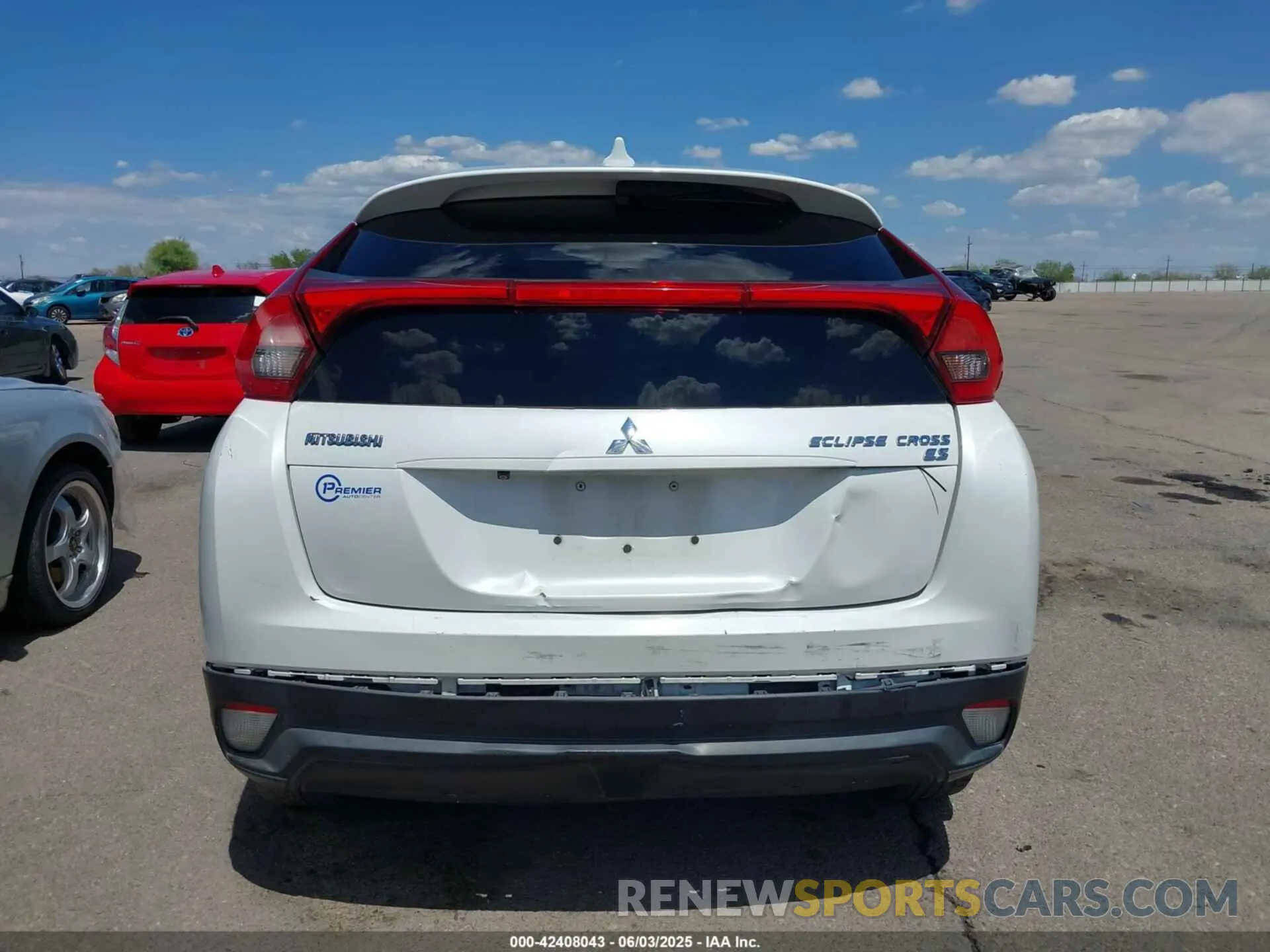 17 Photograph of a damaged car JA4AS3AA9KZ014205 MITSUBISHI ECLIPSE CROSS 2019