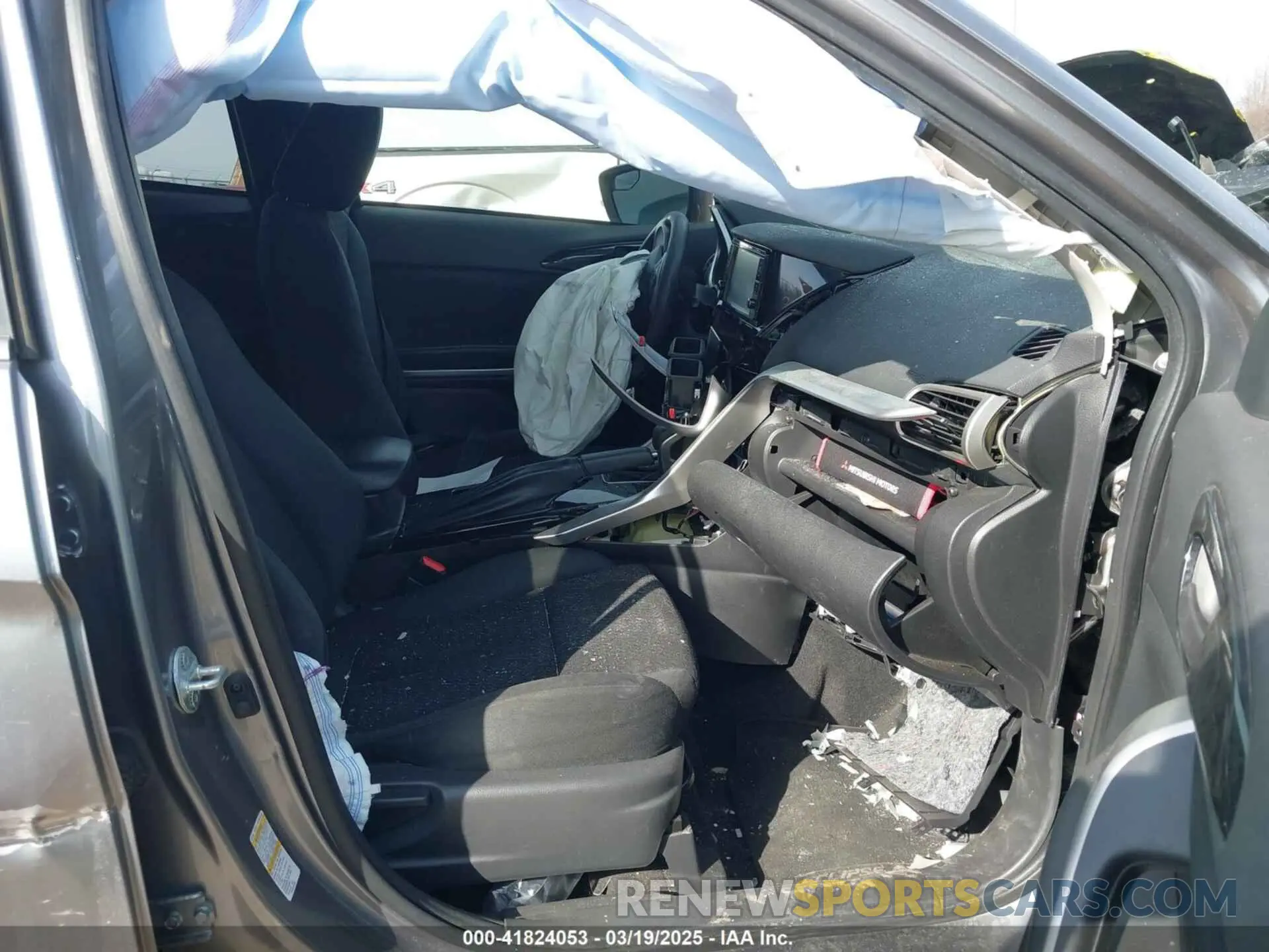 5 Photograph of a damaged car JA4AS3AAXKZ014942 MITSUBISHI ECLIPSE CROSS 2019