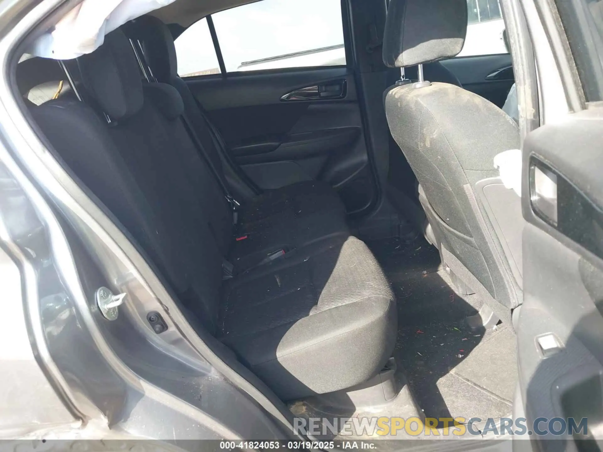8 Photograph of a damaged car JA4AS3AAXKZ014942 MITSUBISHI ECLIPSE CROSS 2019