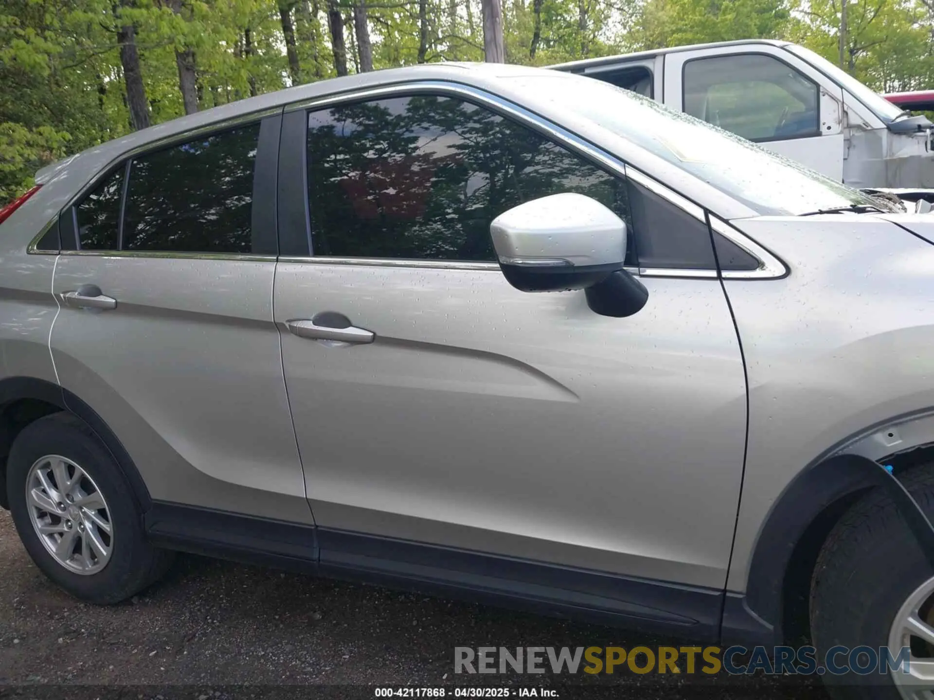 14 Photograph of a damaged car JA4AS3AAXKZ049738 MITSUBISHI ECLIPSE CROSS 2019