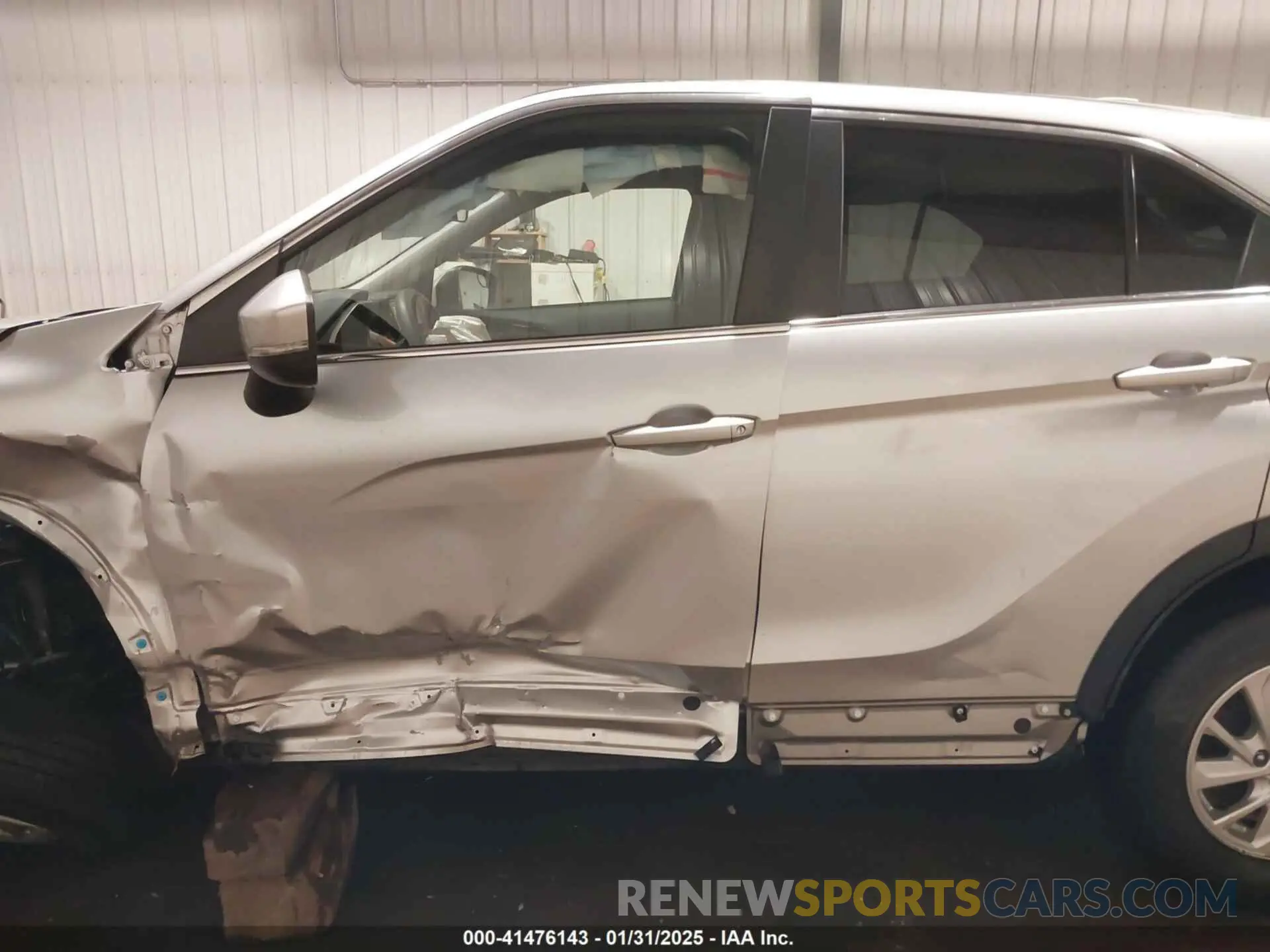 14 Photograph of a damaged car JA4AT3AA1KZ011683 MITSUBISHI ECLIPSE CROSS 2019