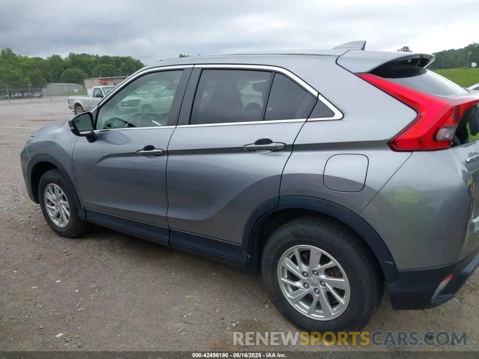 14 Photograph of a damaged car JA4AT3AA7KZ028956 MITSUBISHI ECLIPSE CROSS 2019