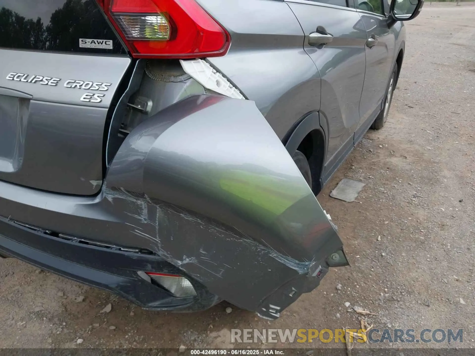 6 Photograph of a damaged car JA4AT3AA7KZ028956 MITSUBISHI ECLIPSE CROSS 2019