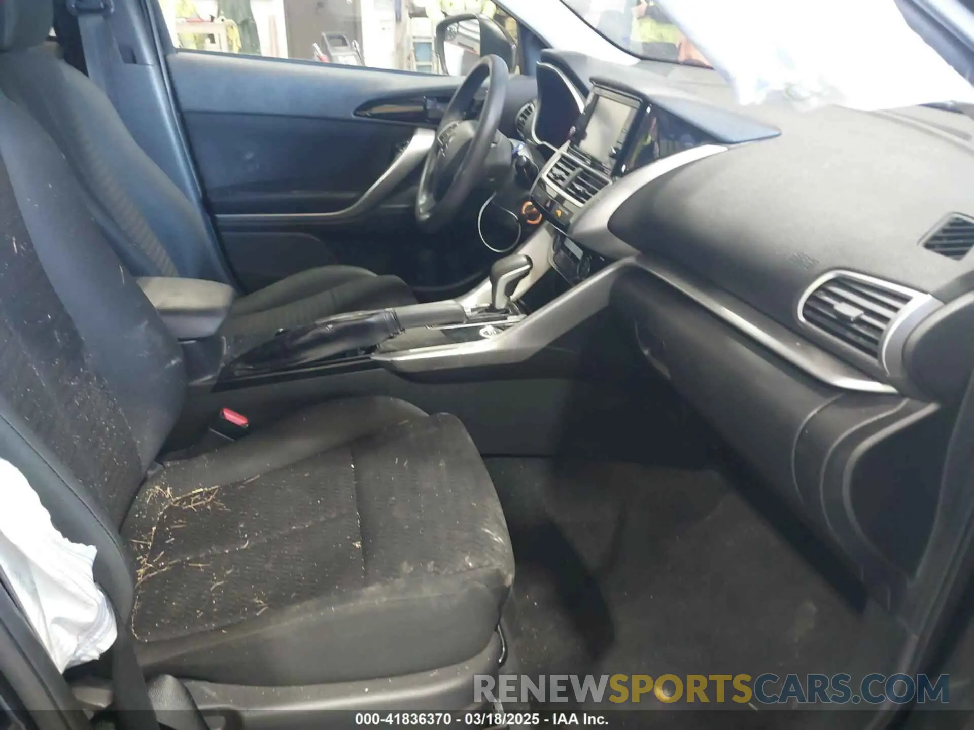 5 Photograph of a damaged car JA4AT3AAXKZ032211 MITSUBISHI ECLIPSE CROSS 2019