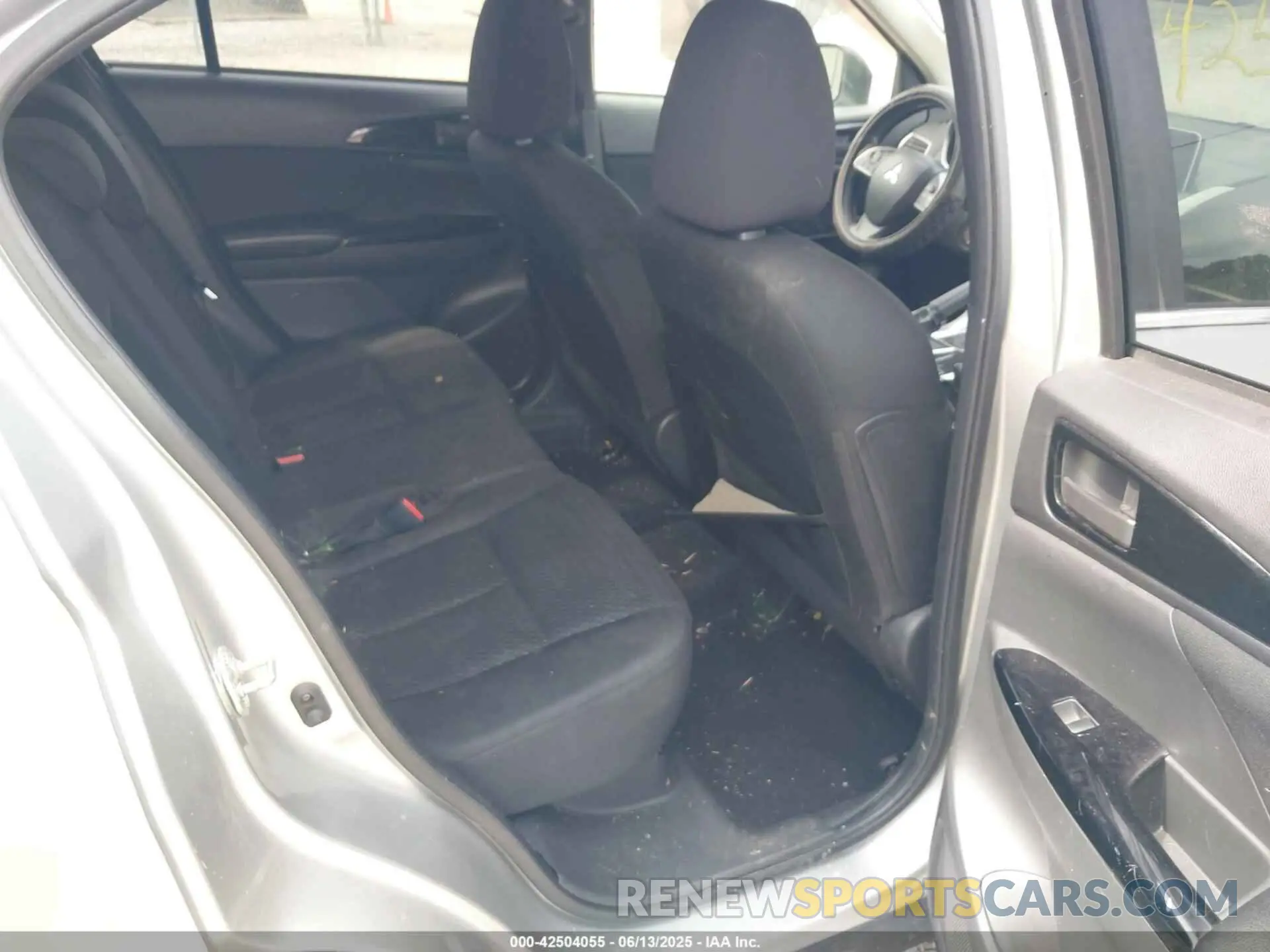 8 Photograph of a damaged car JA4AT4AA0KZ030487 MITSUBISHI ECLIPSE CROSS 2019