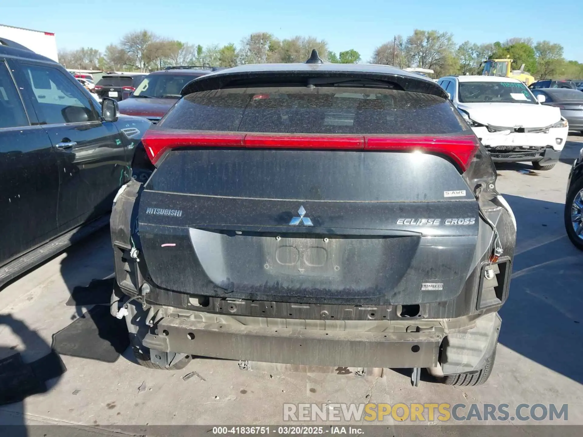 17 Photograph of a damaged car JA4AT4AA1KZ000477 MITSUBISHI ECLIPSE CROSS 2019