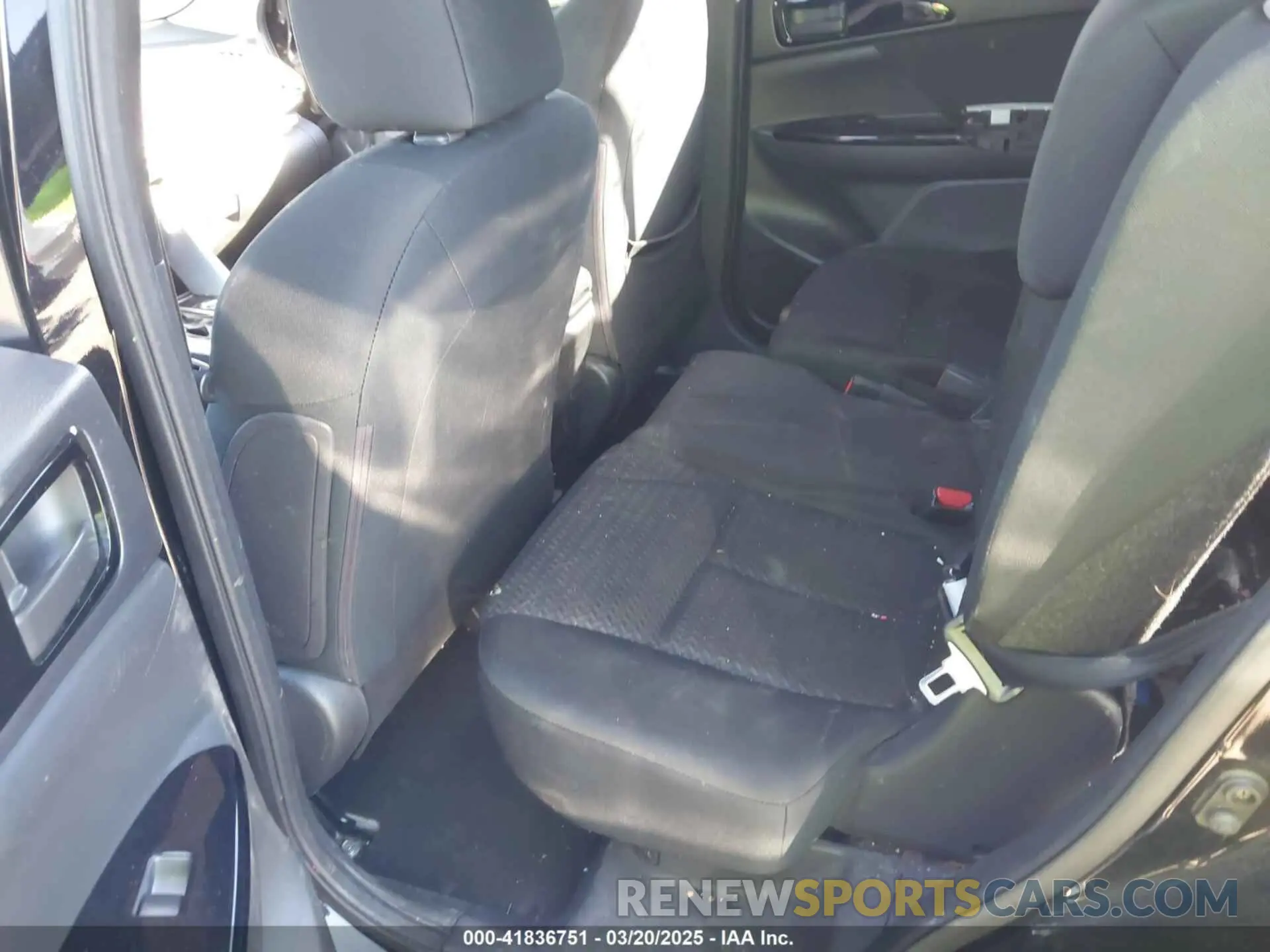 8 Photograph of a damaged car JA4AT4AA1KZ000477 MITSUBISHI ECLIPSE CROSS 2019