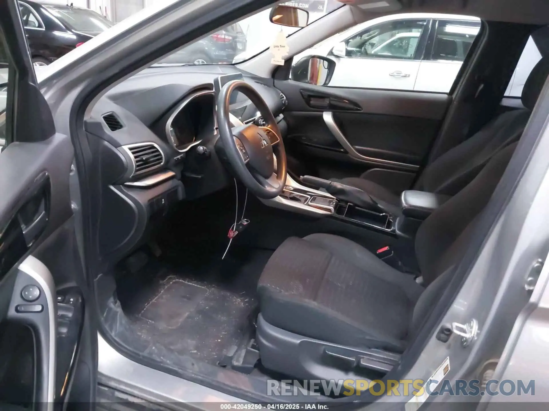 5 Photograph of a damaged car JA4AT4AA6KZ049819 MITSUBISHI ECLIPSE CROSS 2019