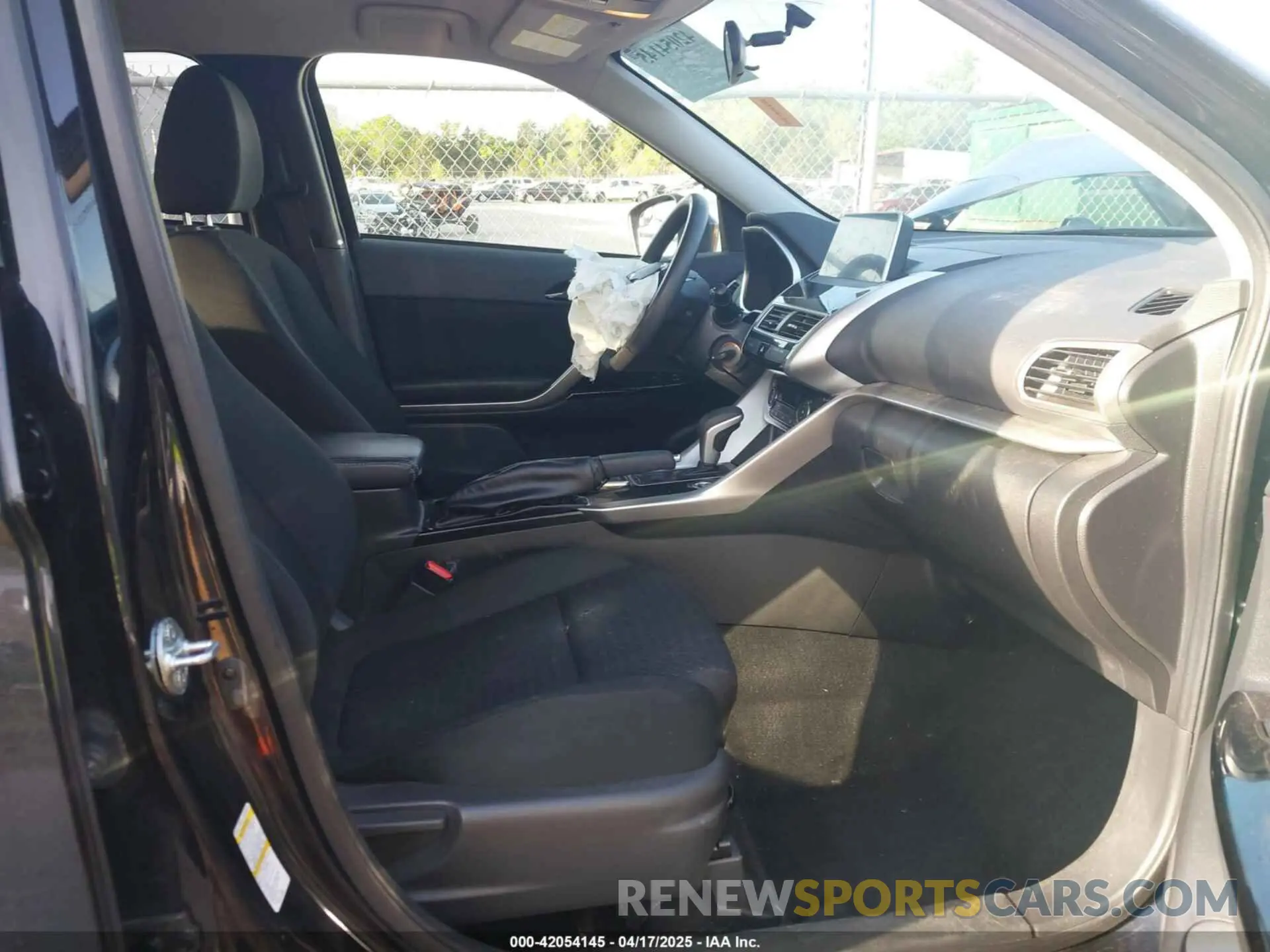 5 Photograph of a damaged car JA4AT4AA7KZ046363 MITSUBISHI ECLIPSE CROSS 2019