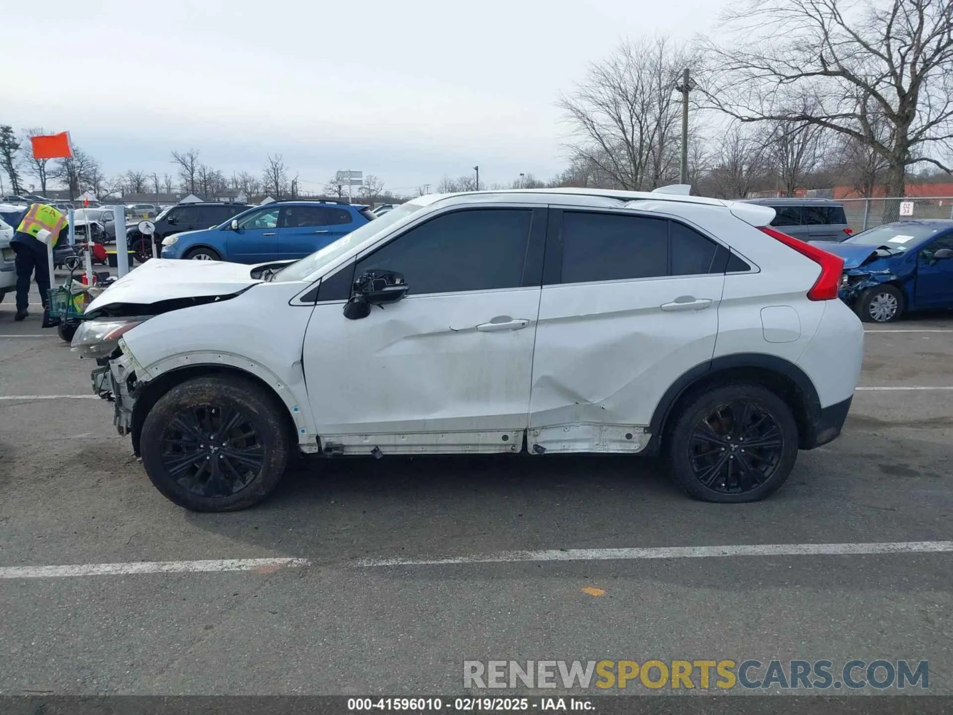 14 Photograph of a damaged car JA4AT4AA9KZ021996 MITSUBISHI ECLIPSE CROSS 2019