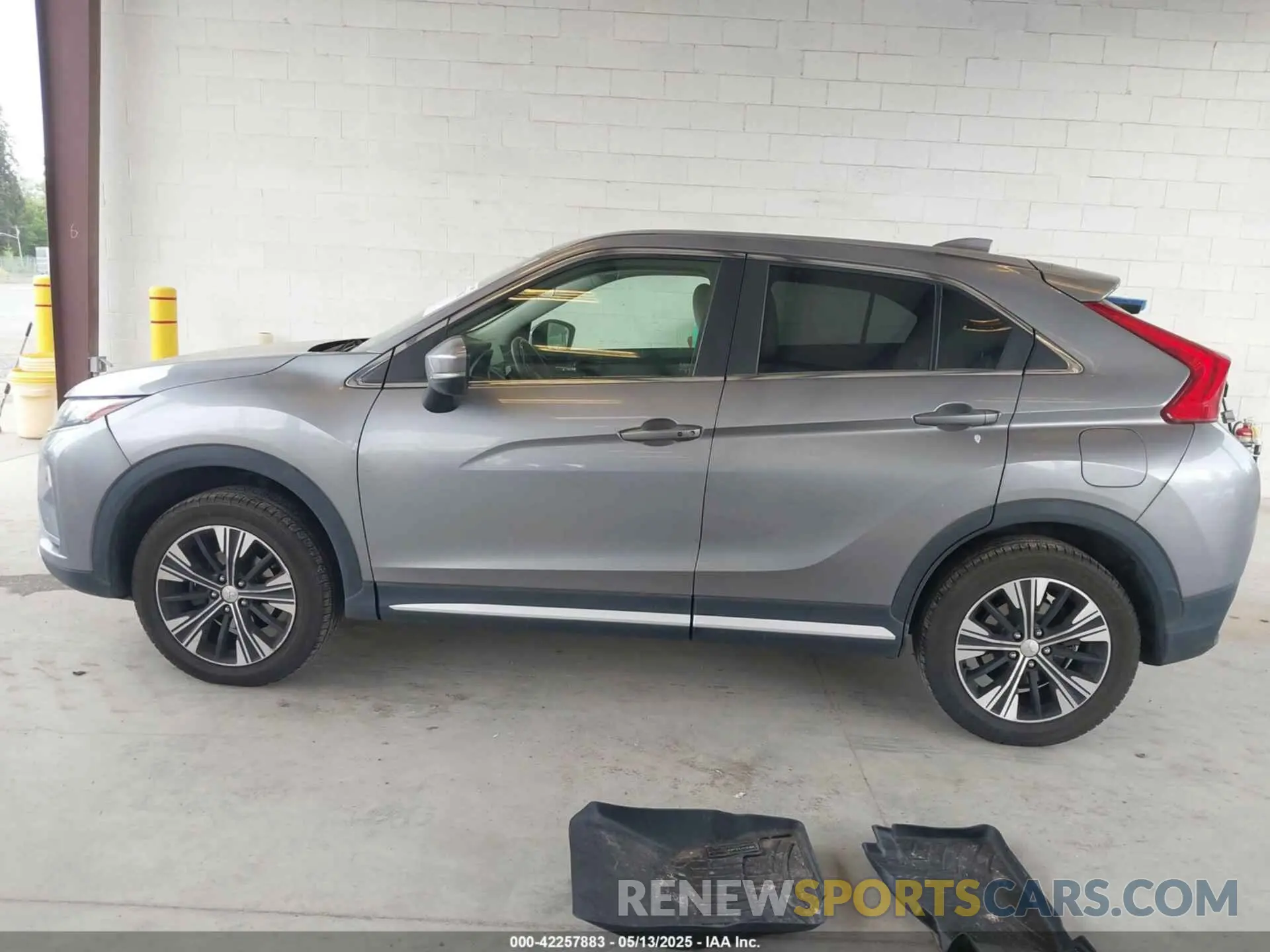 14 Photograph of a damaged car JA4AT5AA0KZ022332 MITSUBISHI ECLIPSE CROSS 2019