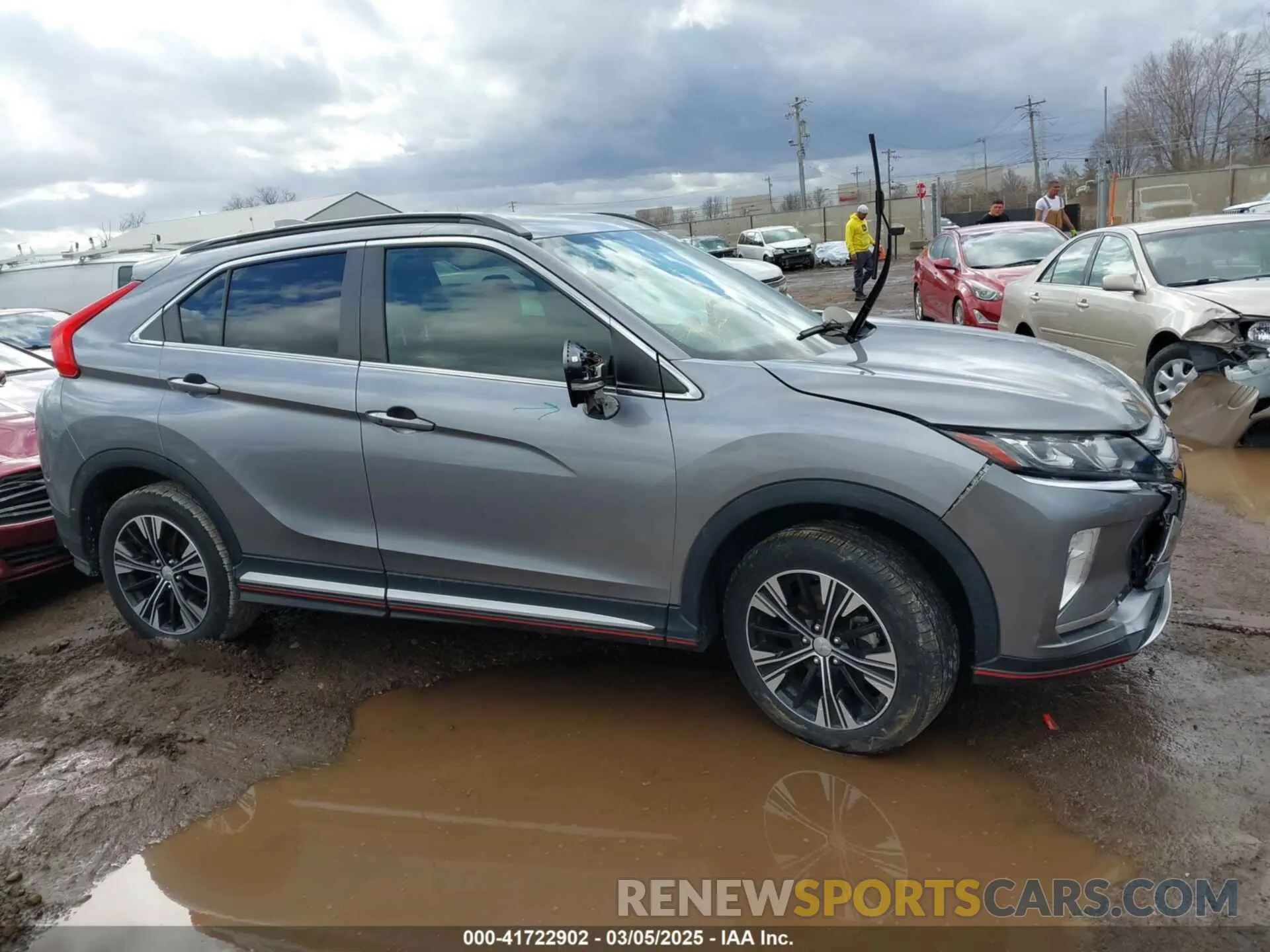14 Photograph of a damaged car JA4AT5AA0KZ023948 MITSUBISHI ECLIPSE CROSS 2019