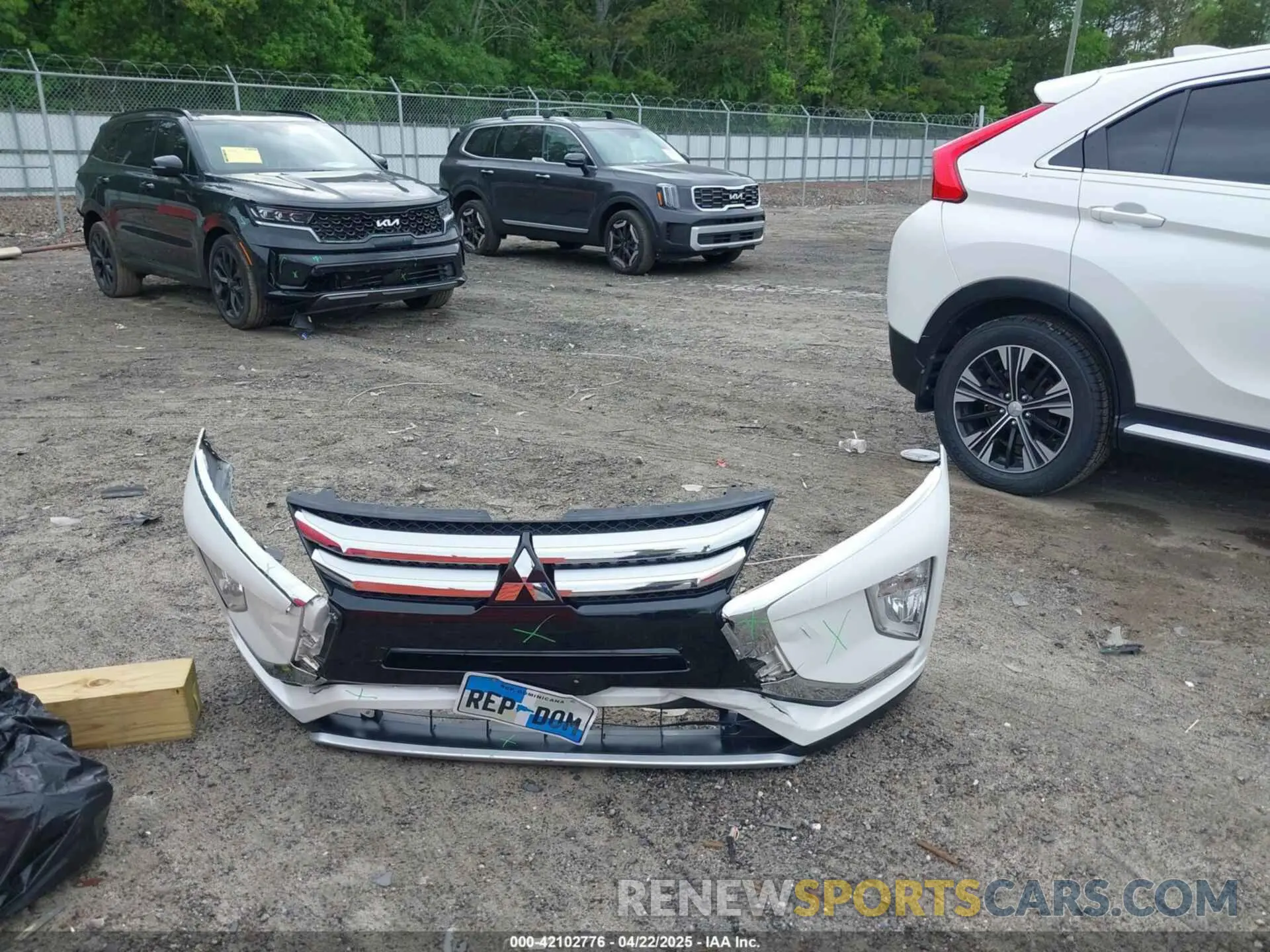 12 Photograph of a damaged car JA4AT5AA4KZ051817 MITSUBISHI ECLIPSE CROSS 2019