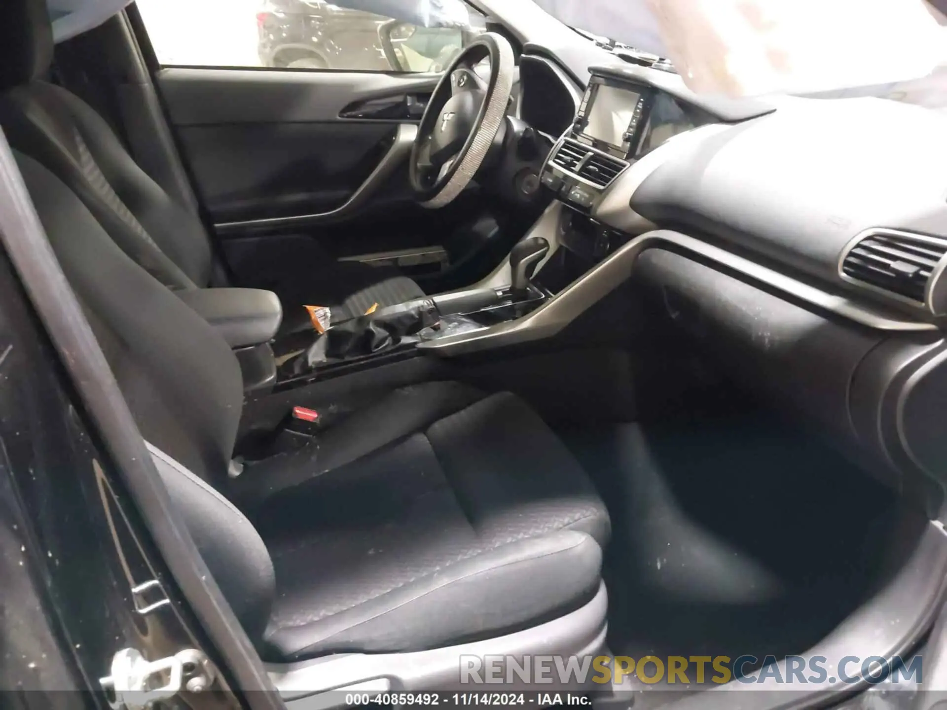 5 Photograph of a damaged car JA4AS3AA0LZ006141 MITSUBISHI ECLIPSE CROSS 2020