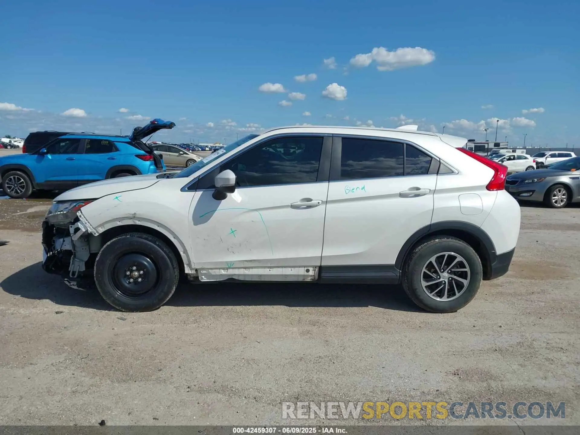 14 Photograph of a damaged car JA4AS3AA1LZ009730 MITSUBISHI ECLIPSE CROSS 2020