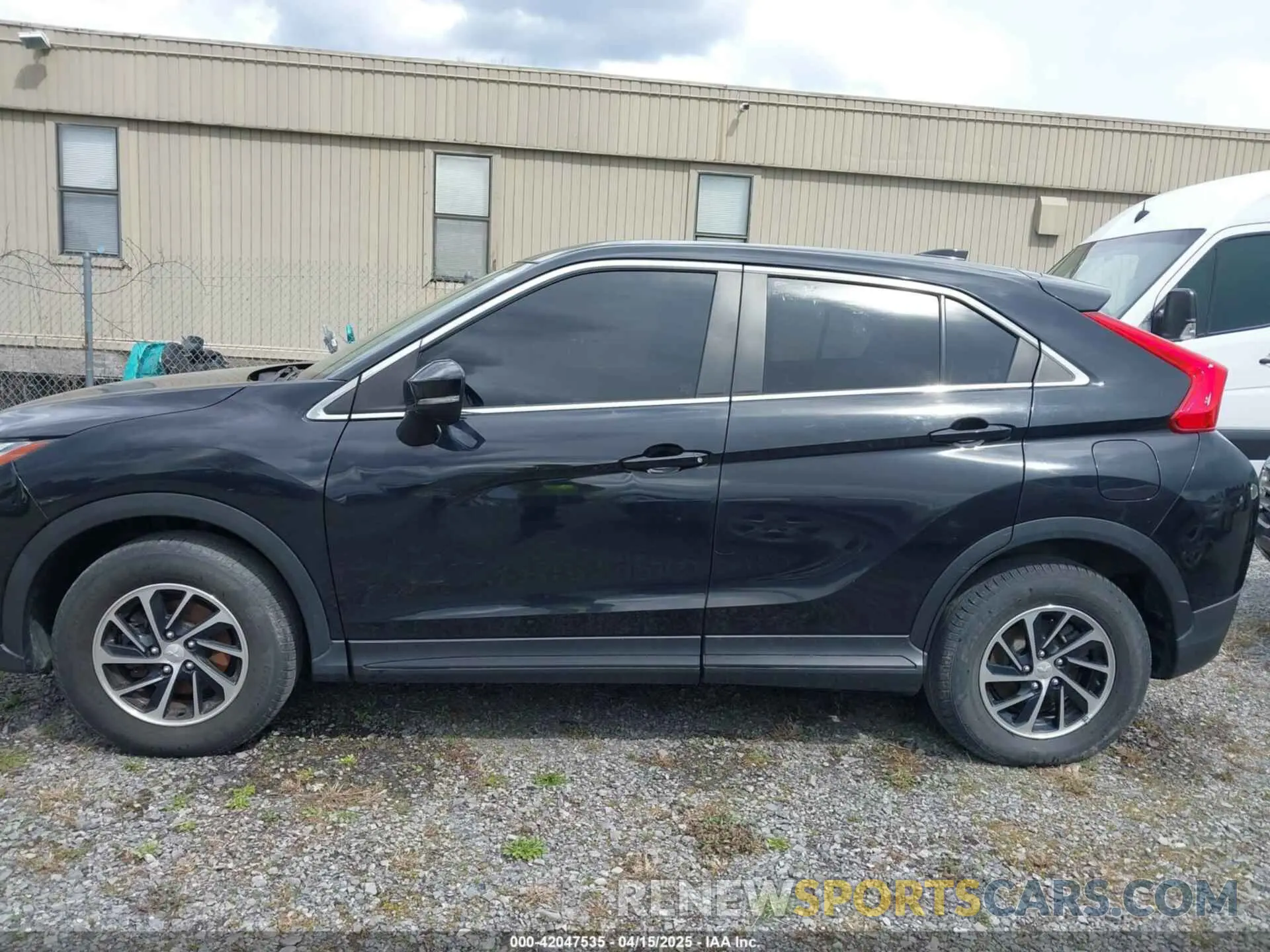 14 Photograph of a damaged car JA4AS3AA2LZ022759 MITSUBISHI ECLIPSE CROSS 2020