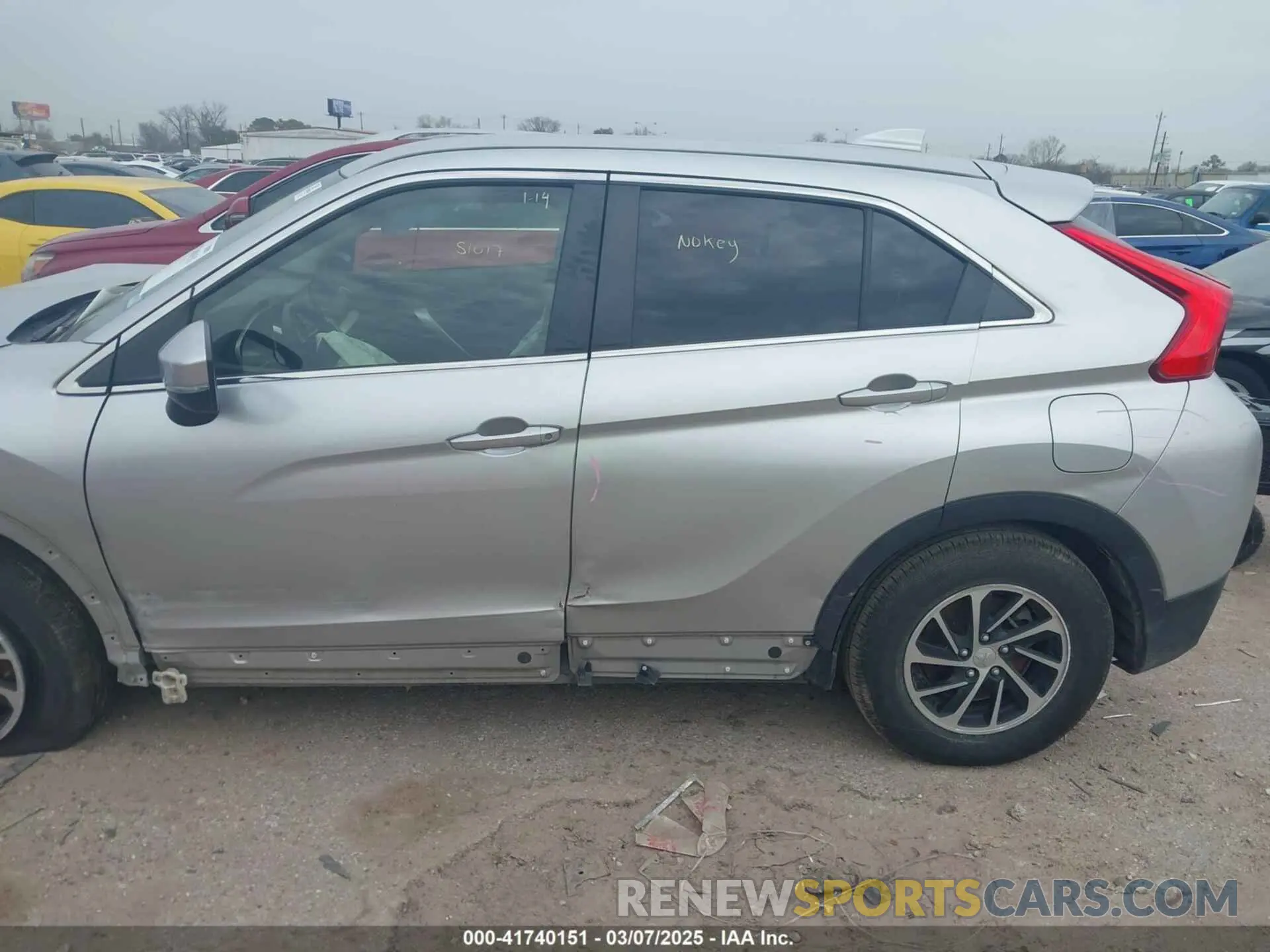 6 Photograph of a damaged car JA4AS3AA4LZ009432 MITSUBISHI ECLIPSE CROSS 2020