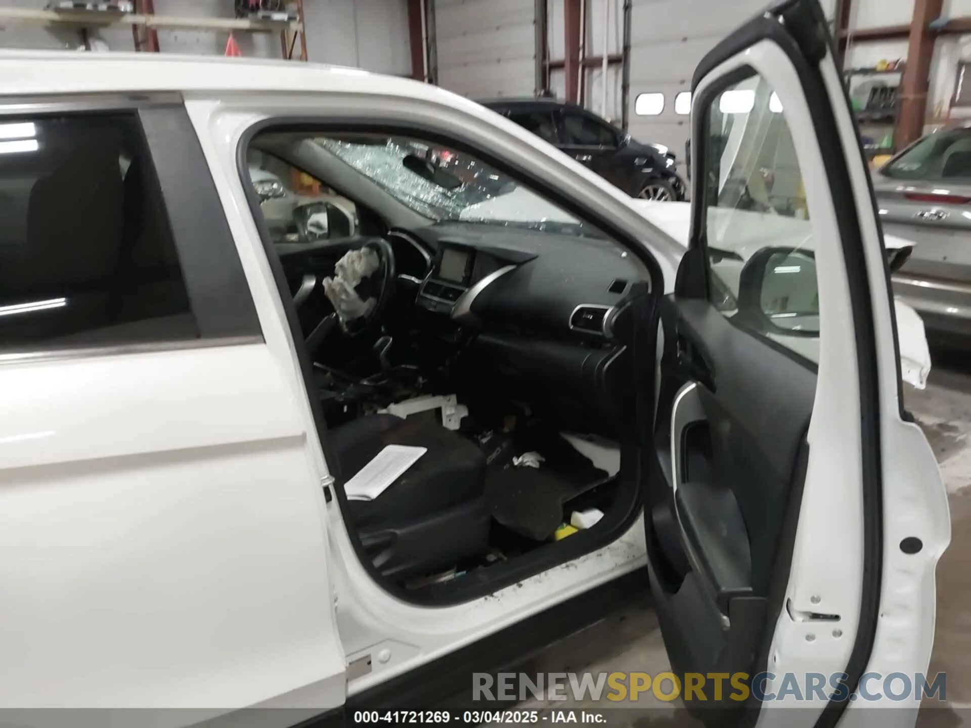 5 Photograph of a damaged car JA4AS3AA9LZ013413 MITSUBISHI ECLIPSE CROSS 2020