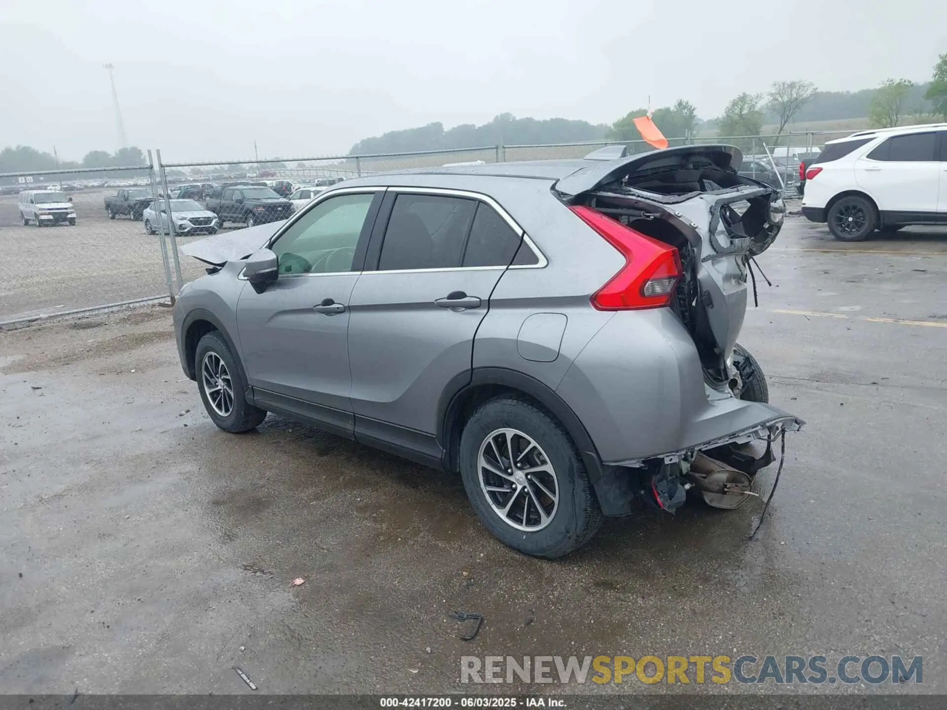 3 Photograph of a damaged car JA4AS3AAXLZ035534 MITSUBISHI ECLIPSE CROSS 2020