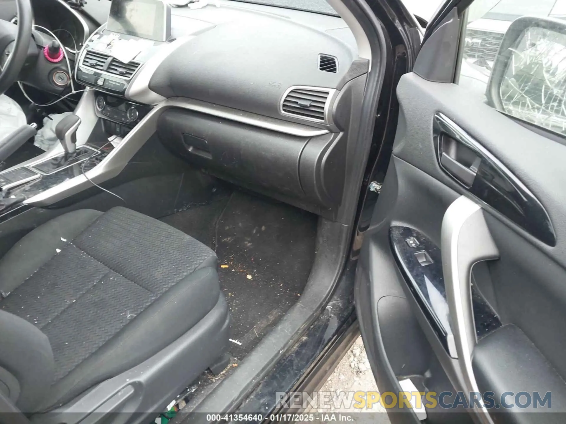 5 Photograph of a damaged car JA4AS4AA8LZ019970 MITSUBISHI ECLIPSE CROSS 2020