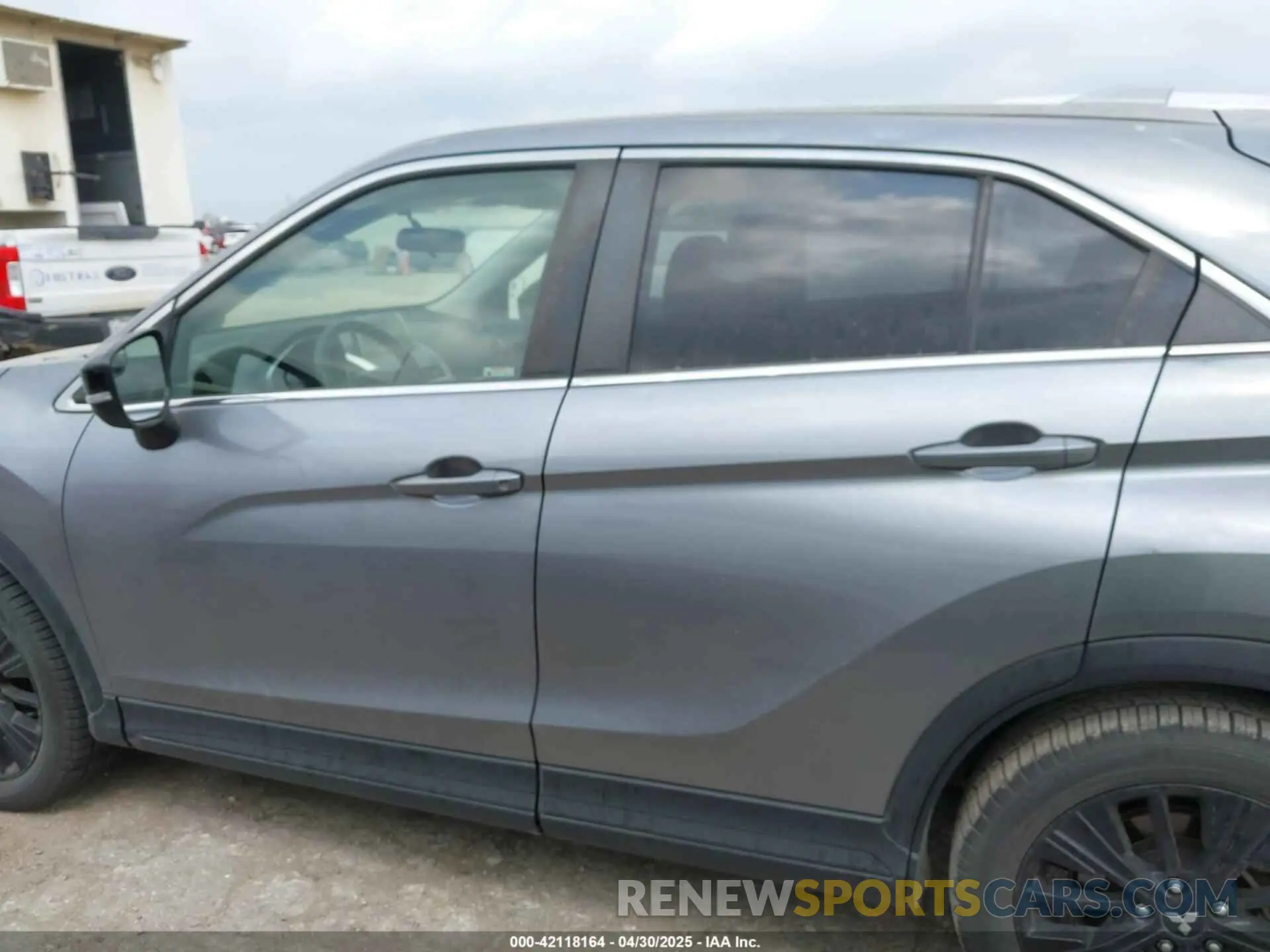 14 Photograph of a damaged car JA4AS4AAXLZ019520 MITSUBISHI ECLIPSE CROSS 2020