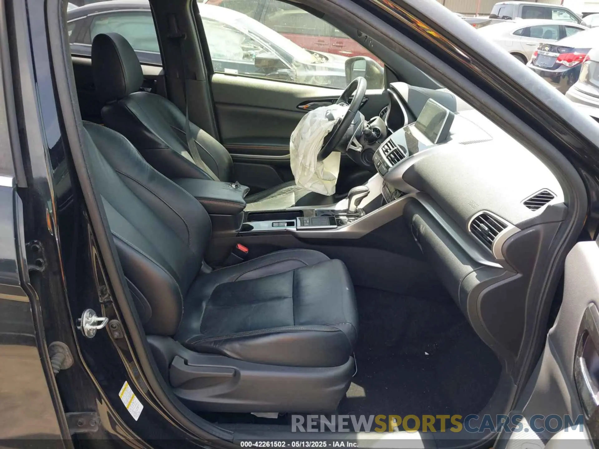 5 Photograph of a damaged car JA4AS5AA3LZ011510 MITSUBISHI ECLIPSE CROSS 2020